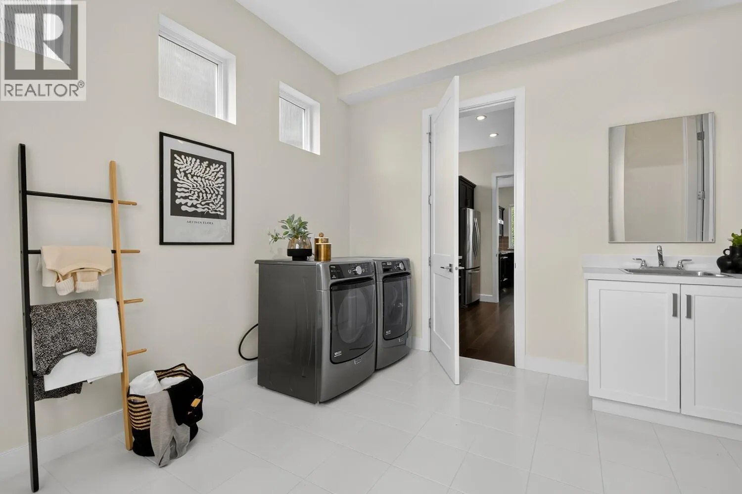 3509 HADLEY WOOD