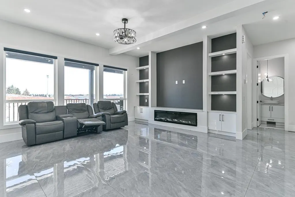 2534 TERMINAL COURT