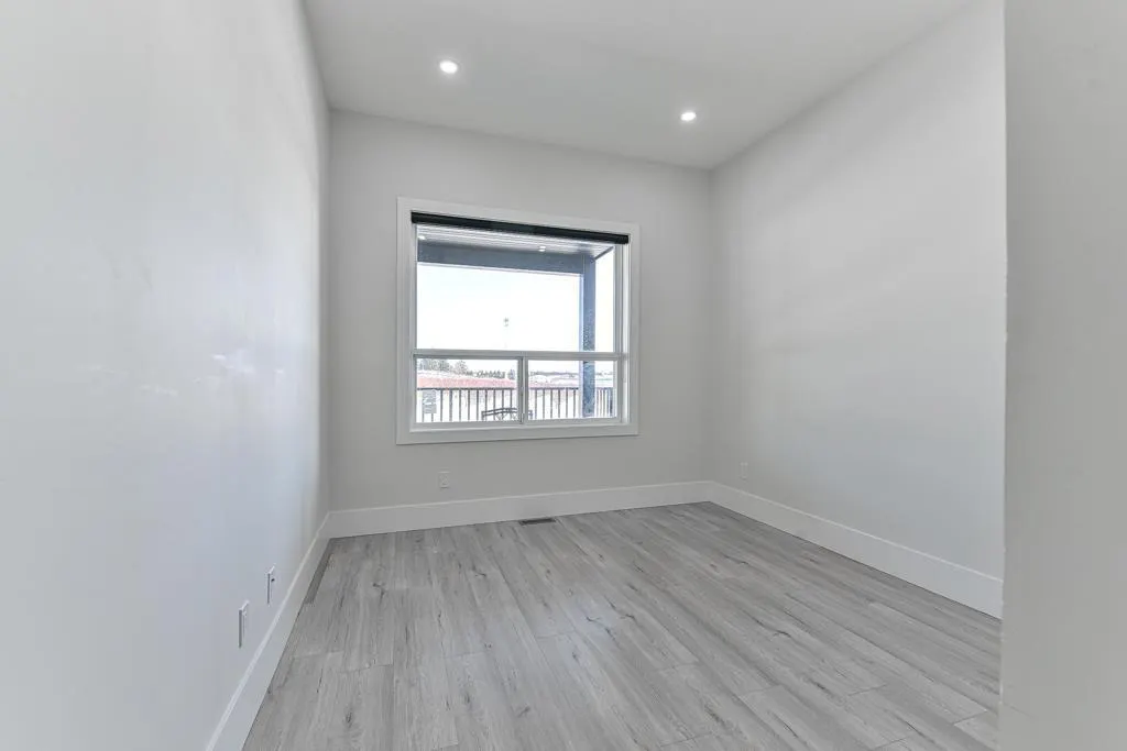 2534 TERMINAL COURT