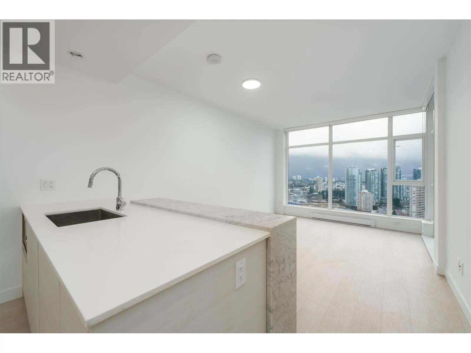 3501 6098 STATION STREET