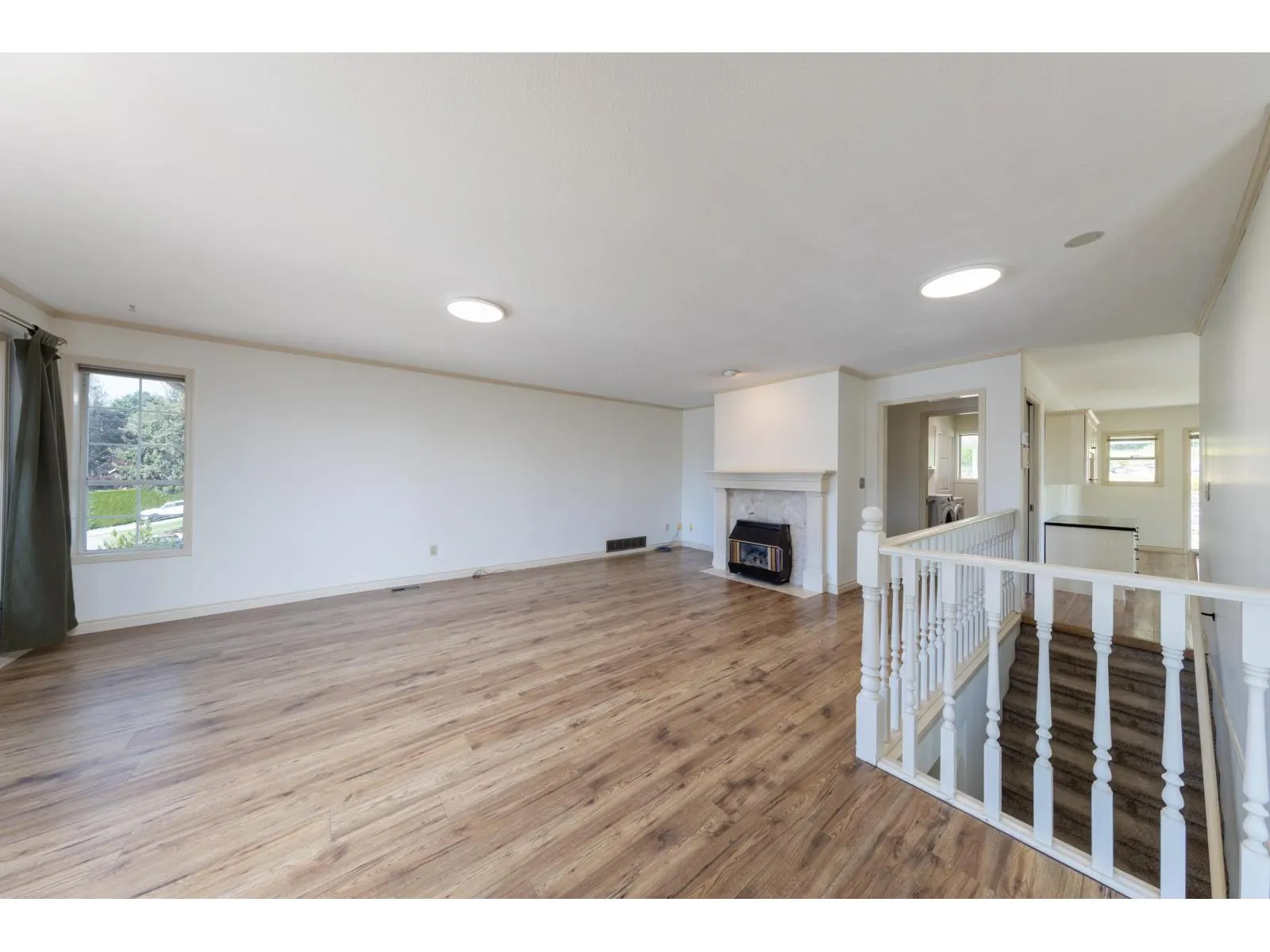 2138 ESSEX DRIVE