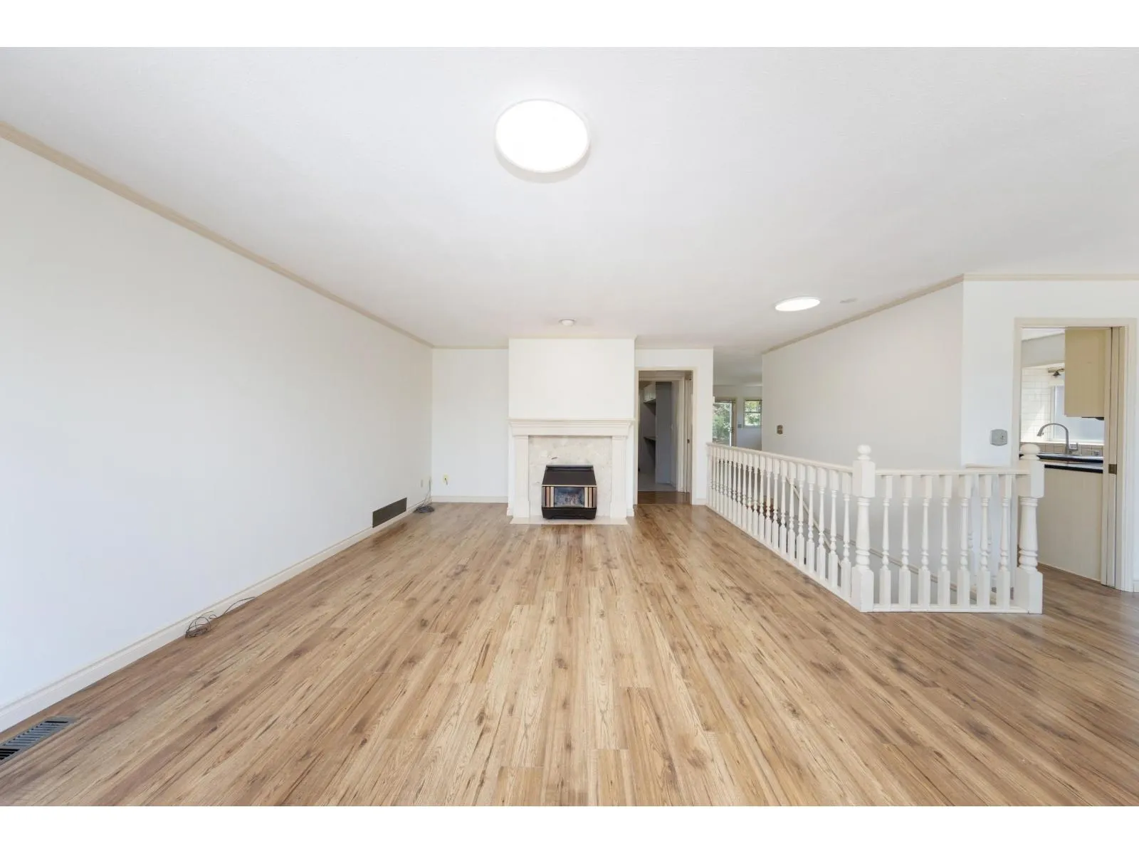 2138 ESSEX DRIVE