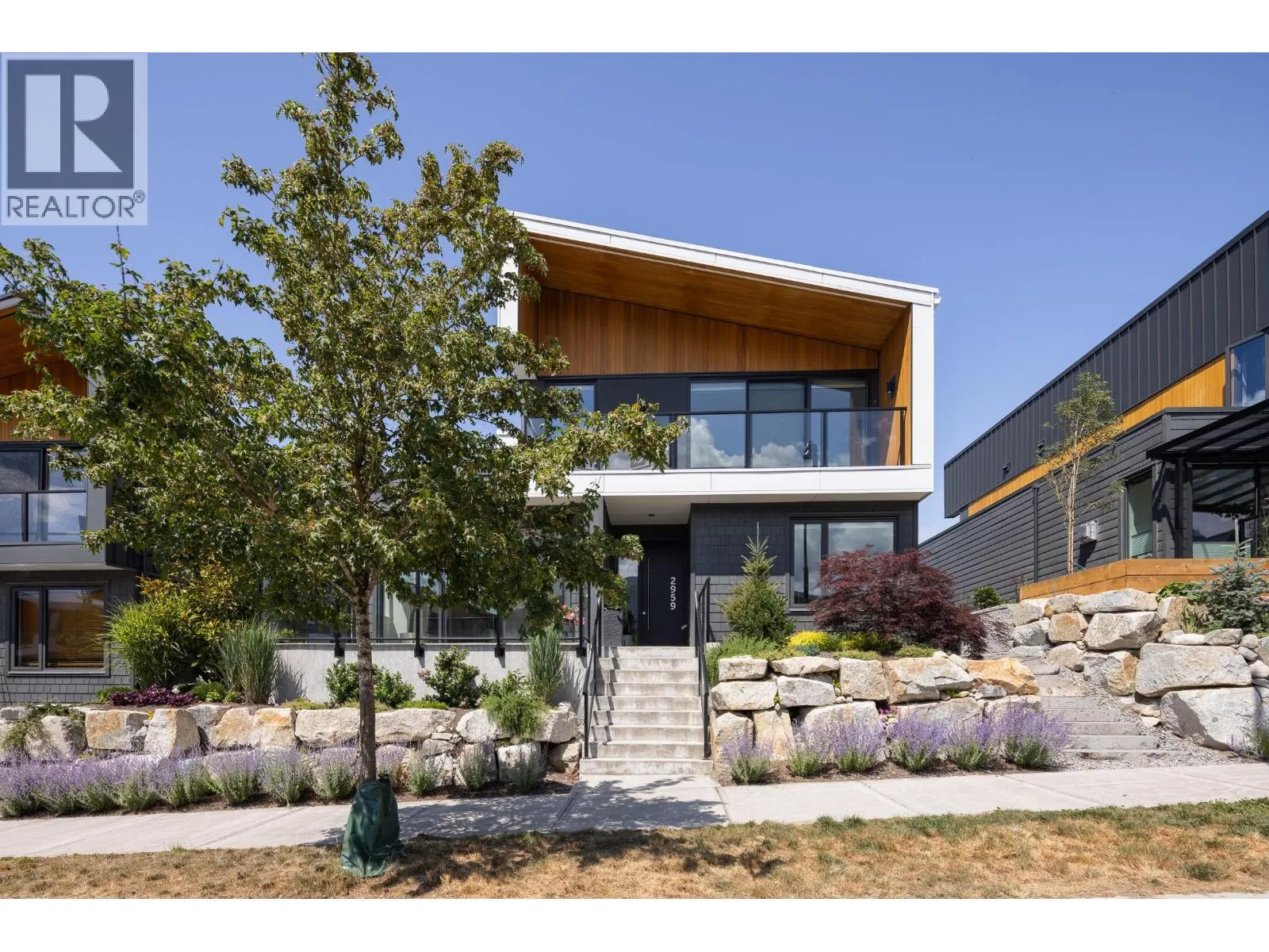 2959 HUCKLEBERRY DRIVE