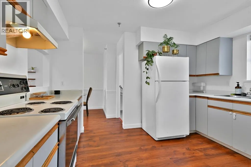 213 22661 LOUGHEED HIGHWAY