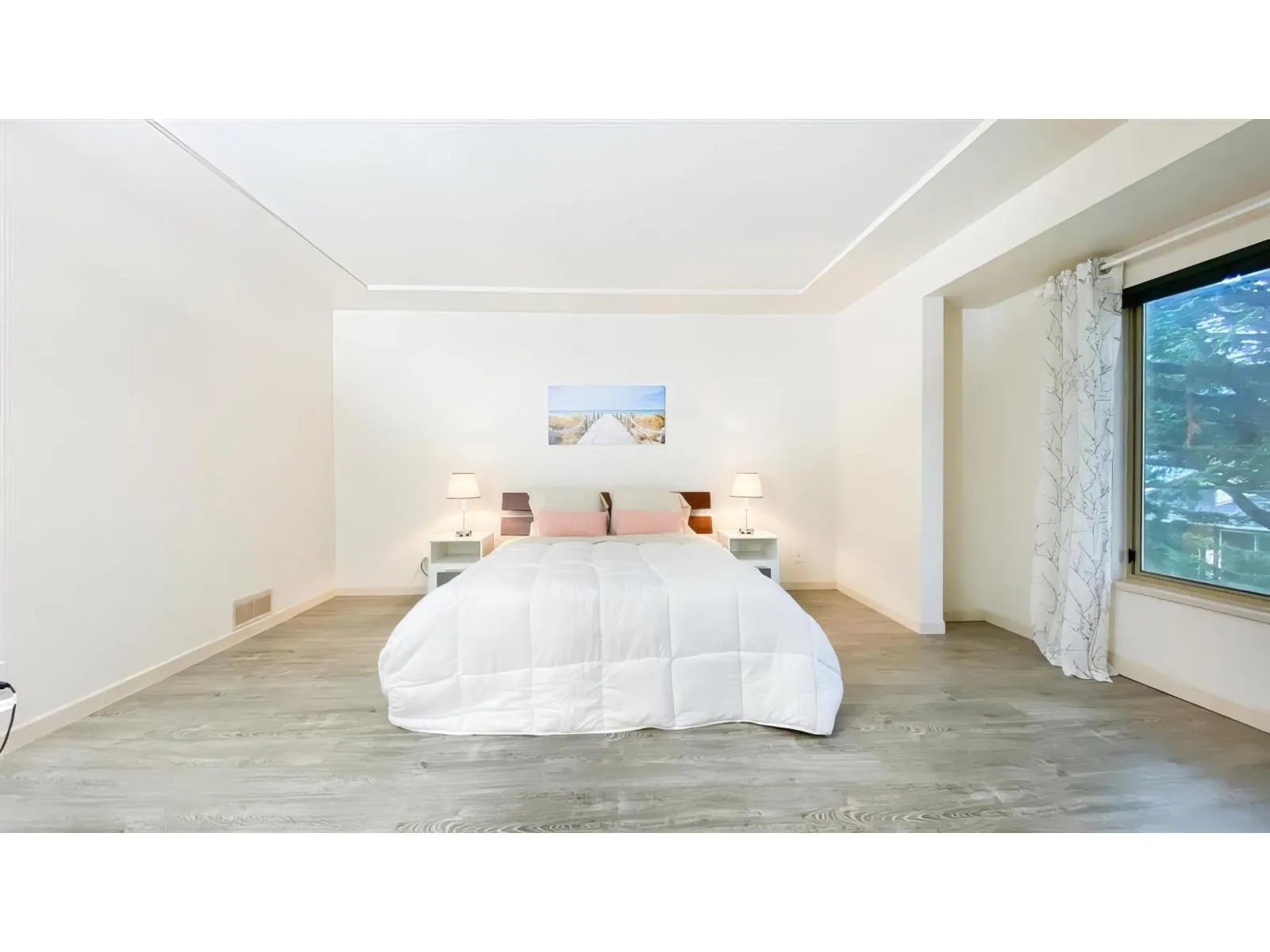 10862 160 STREET