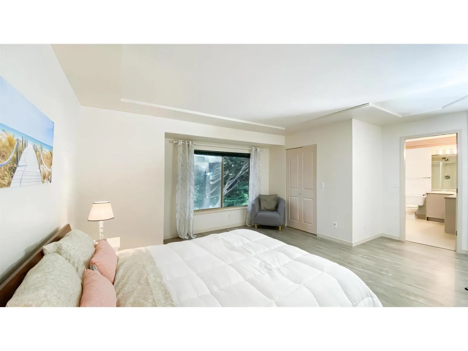 10862 160 STREET