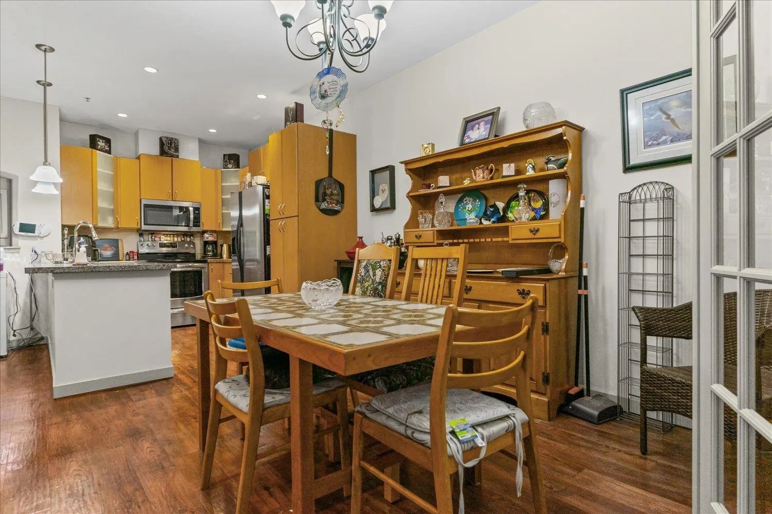 303 33485 SOUTH FRASER WAY