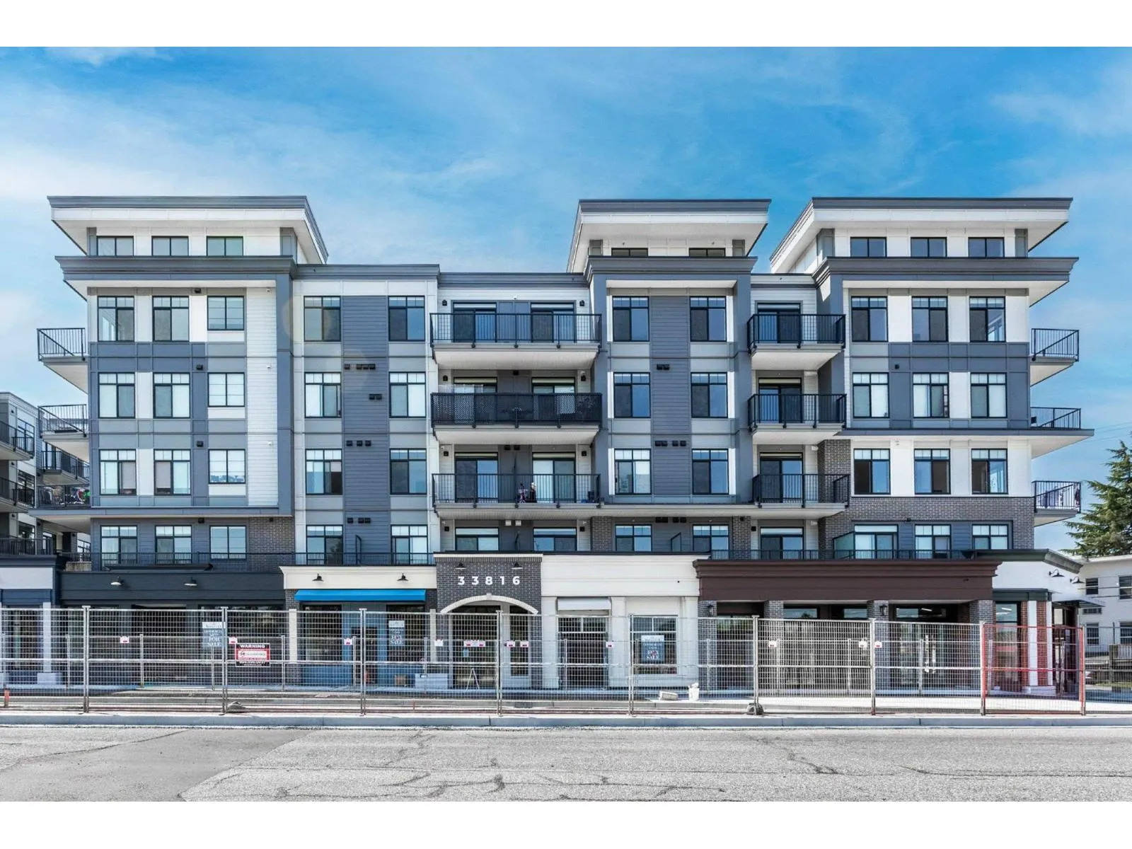 511 33816 SOUTH FRASER WAY