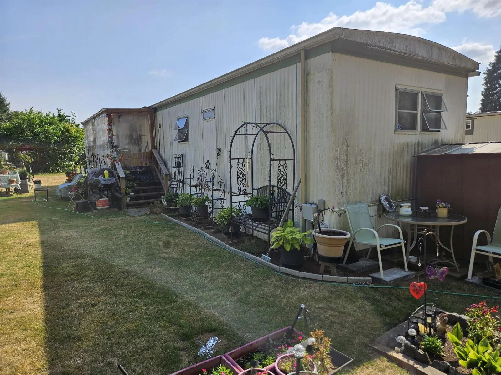 24 4426 232 STREET