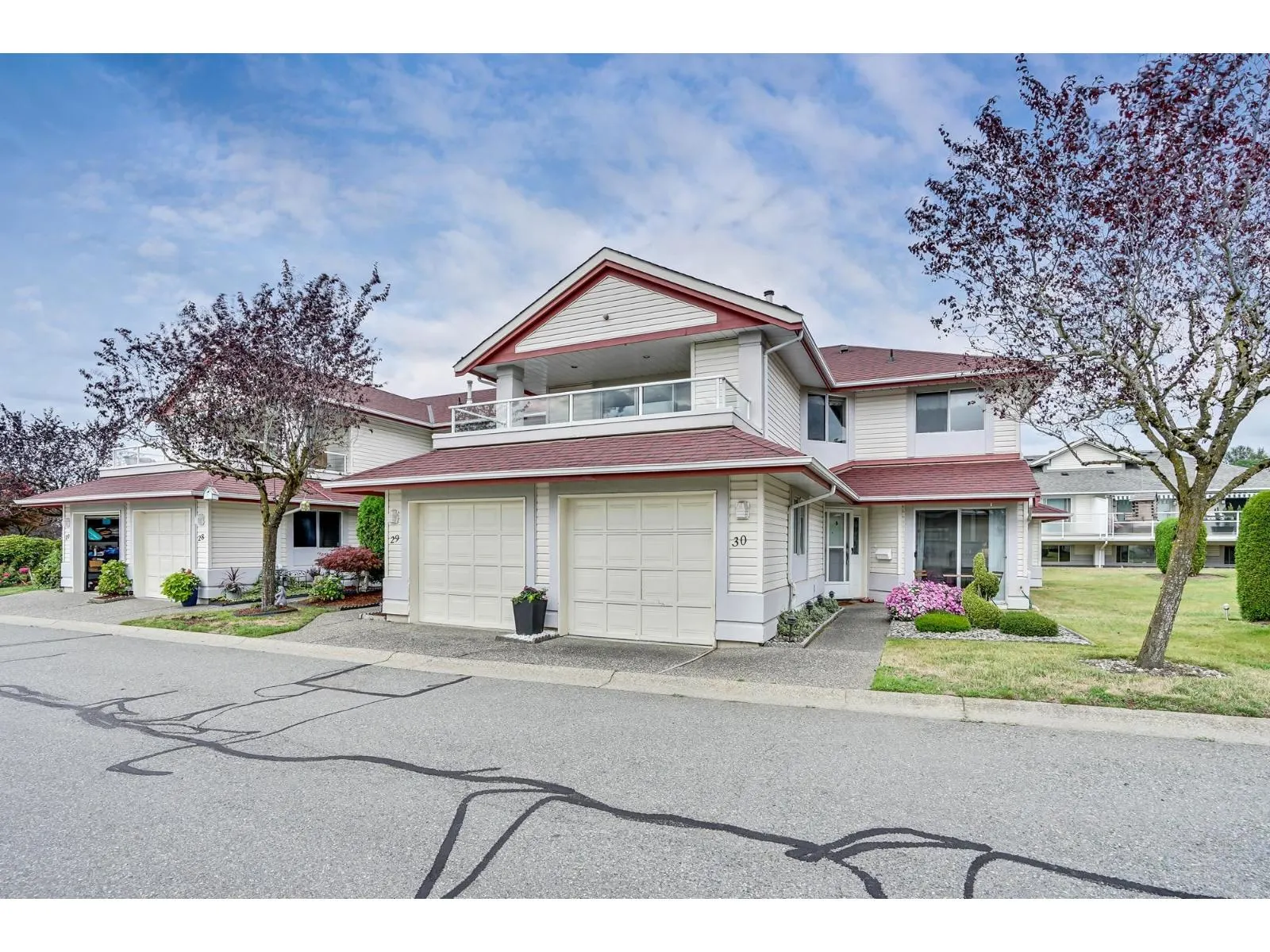 29 31406 UPPER MACLURE ROAD