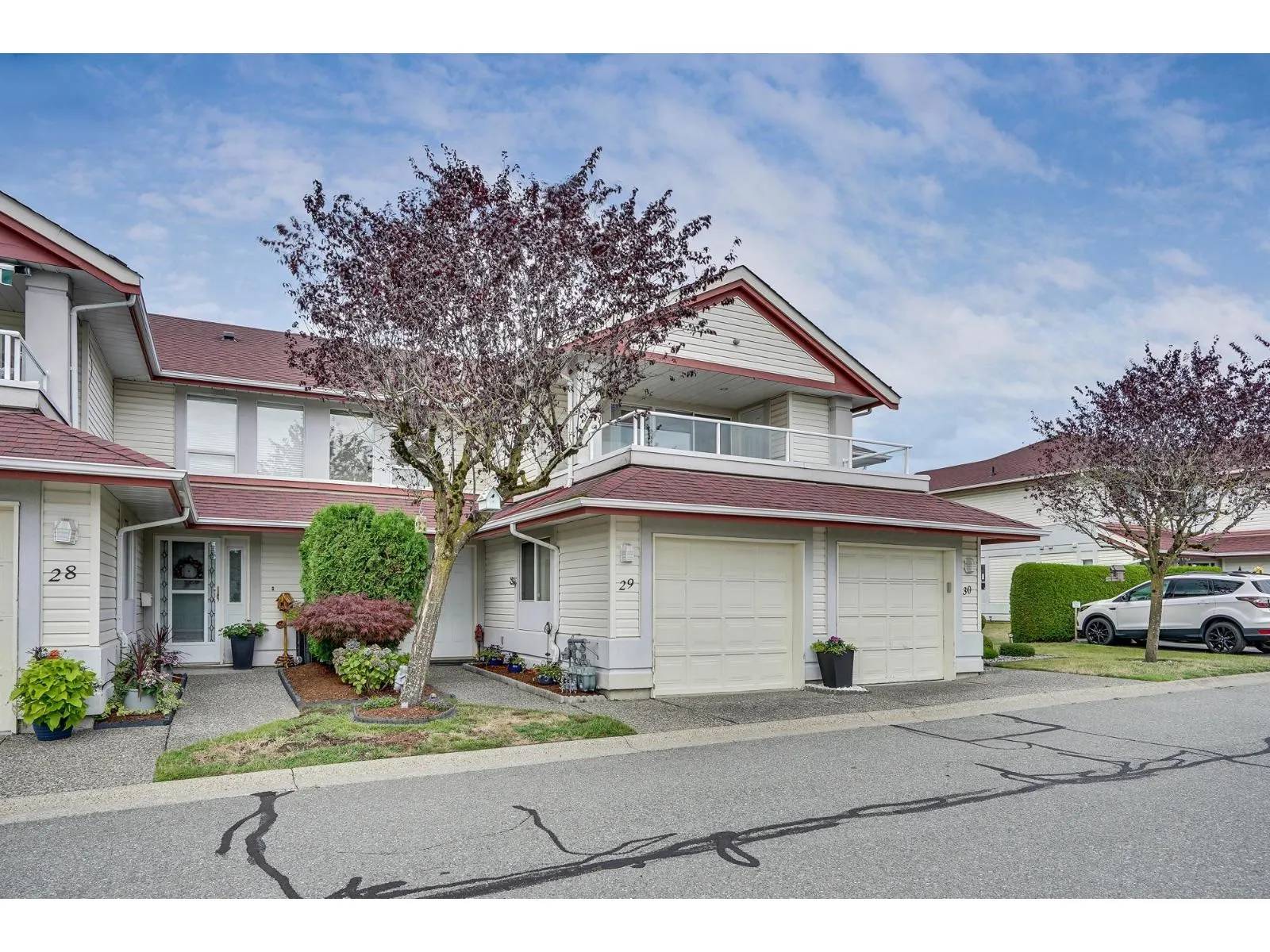 29 31406 UPPER MACLURE ROAD