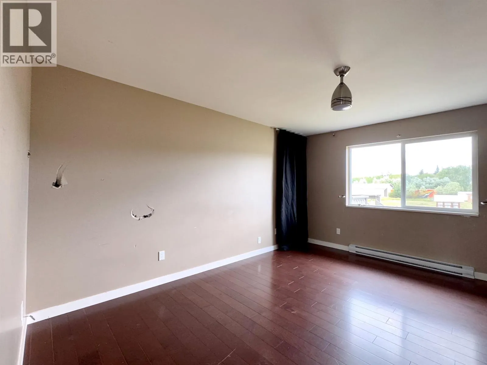 5553 PARK DRIVE