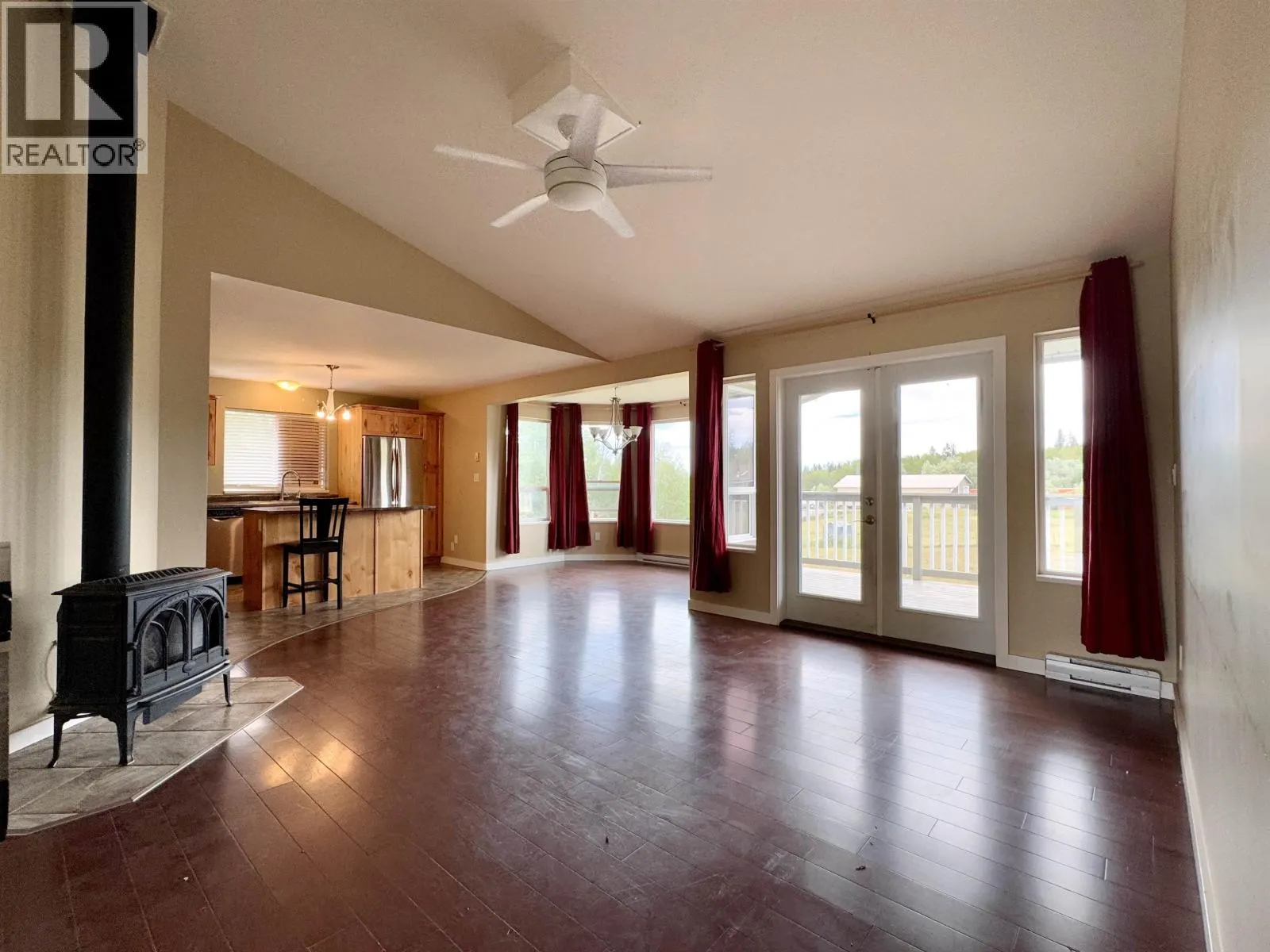 5553 PARK DRIVE