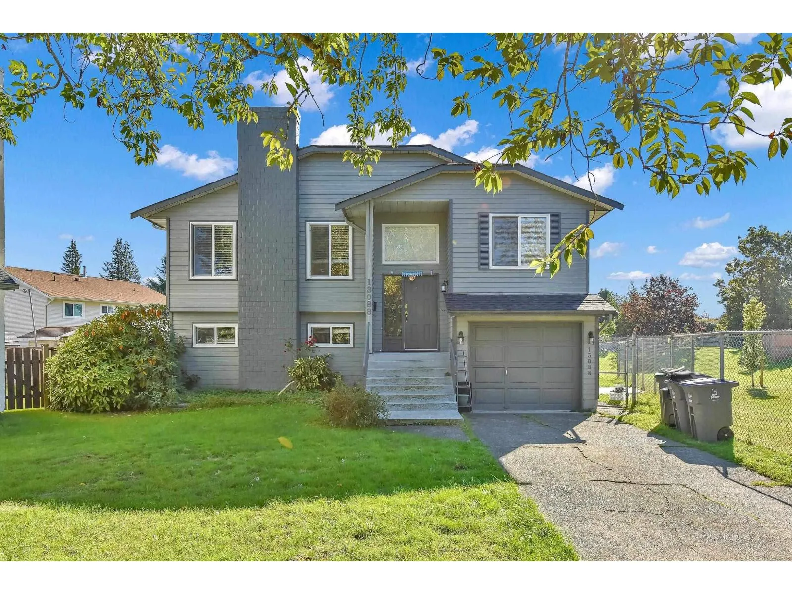 13088 65A AVENUE