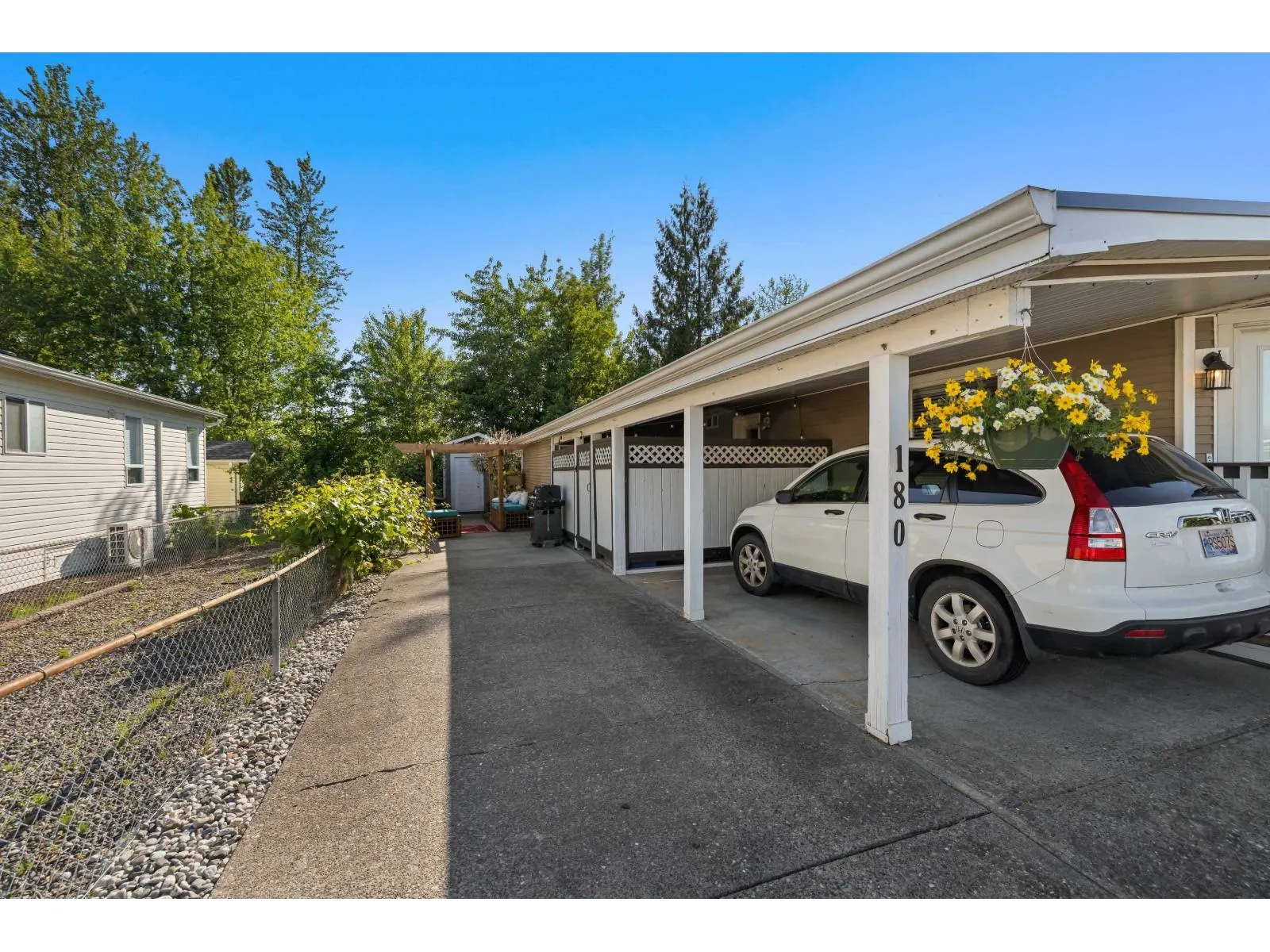 180 9055 ASHWELL ROAD|Chilliwack Proper West