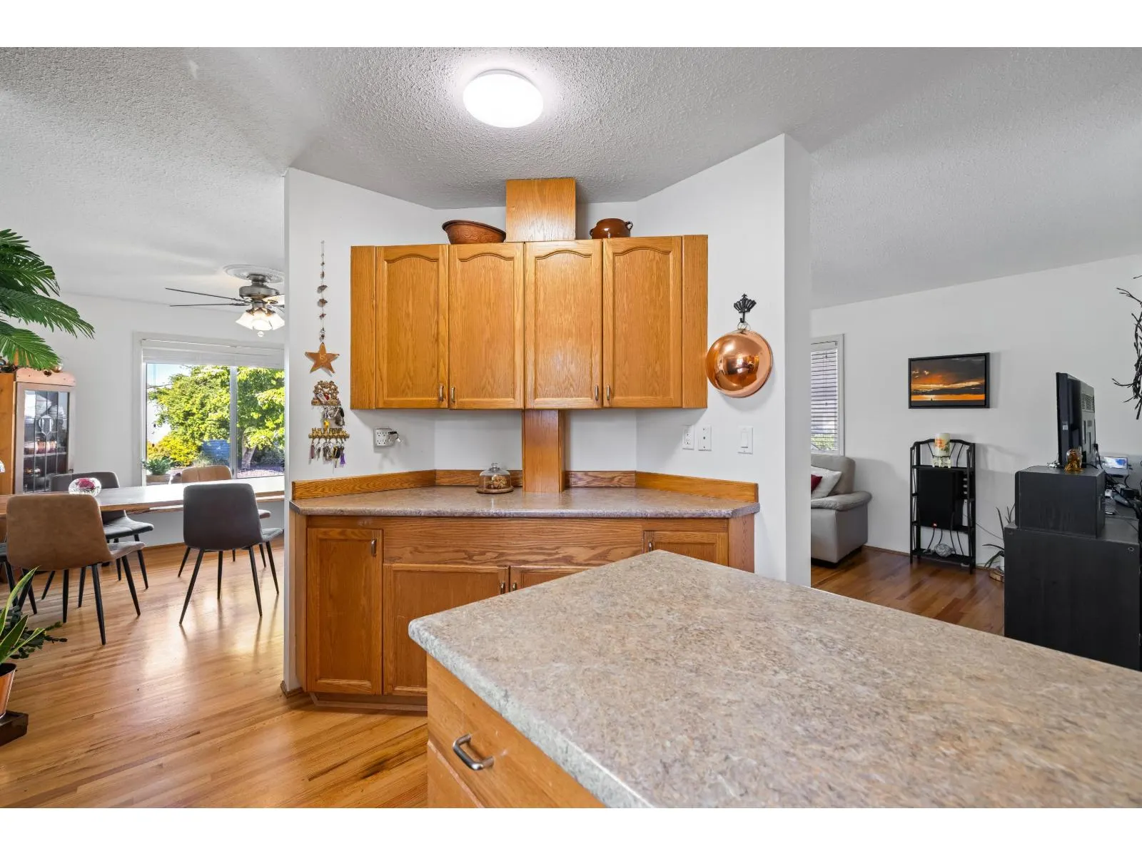 180 9055 ASHWELL ROAD|Chilliwack Proper West