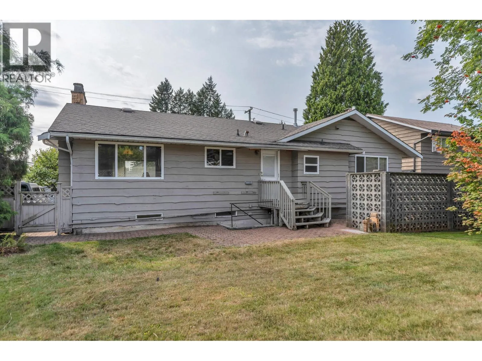 837 POIRIER STREET