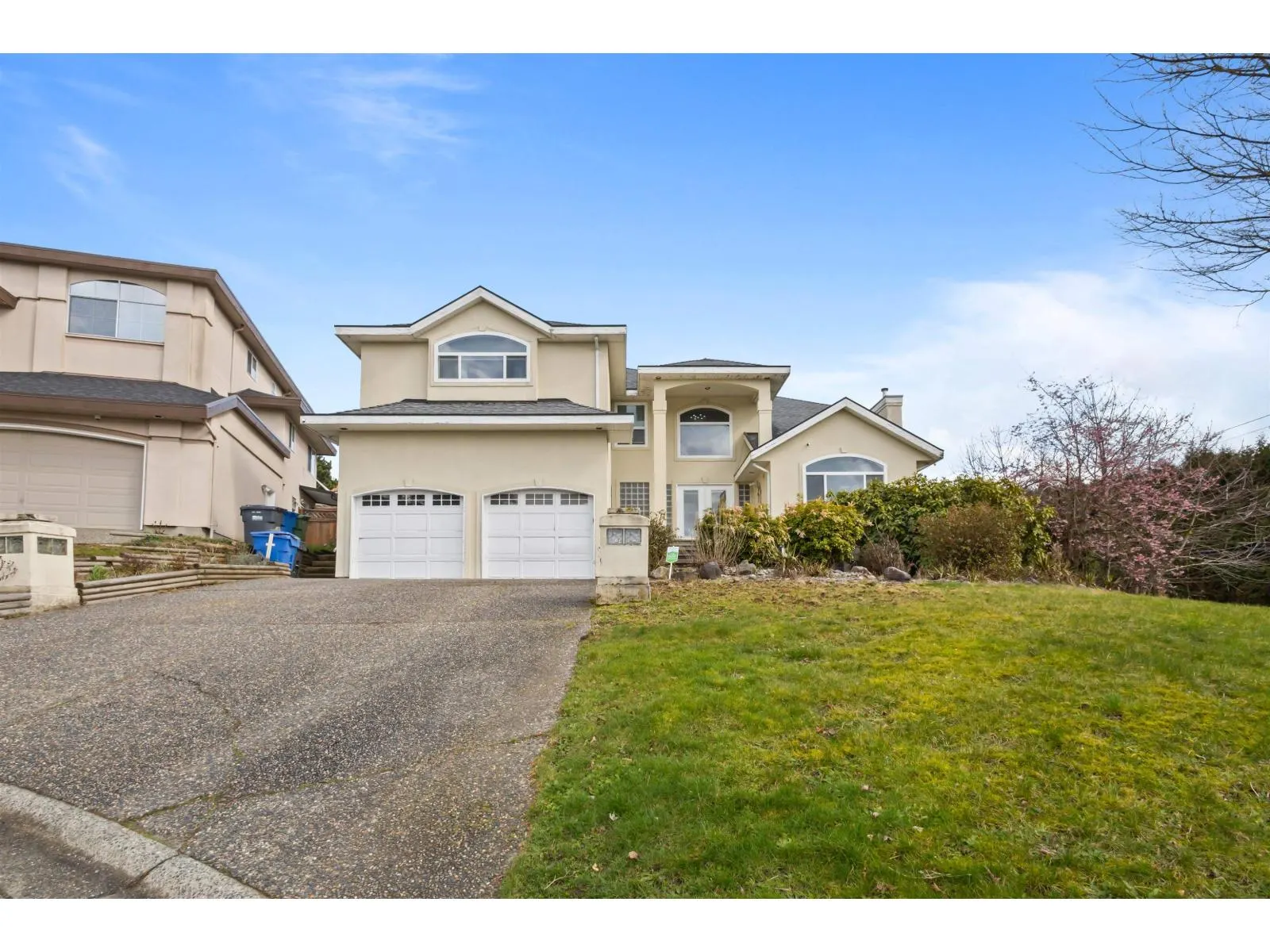 2016 MONTERAY PLACE