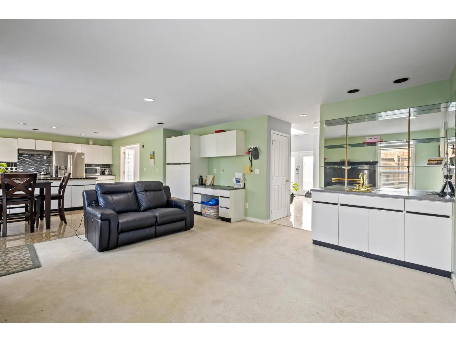 2016 MONTERAY PLACE