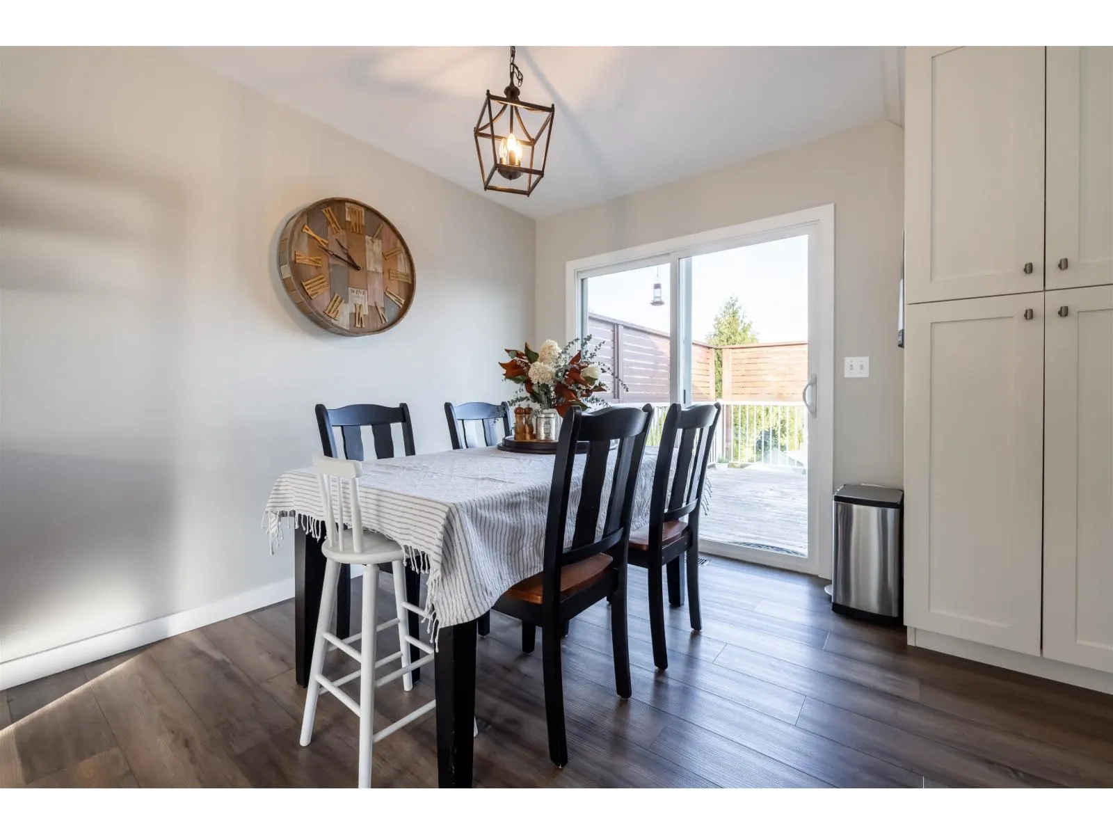 20737 GRADE CRESCENT