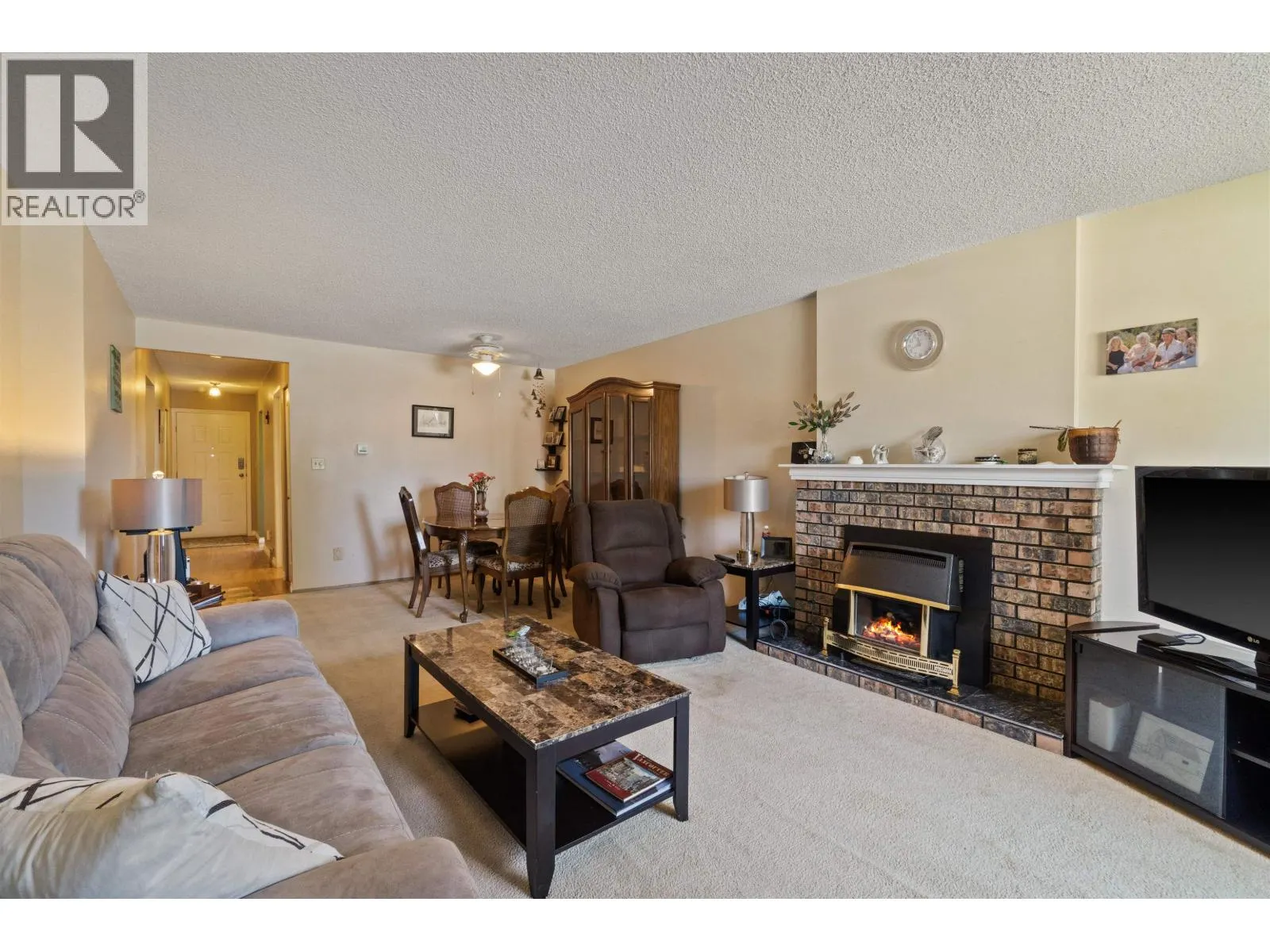 14 19249 HAMMOND ROAD