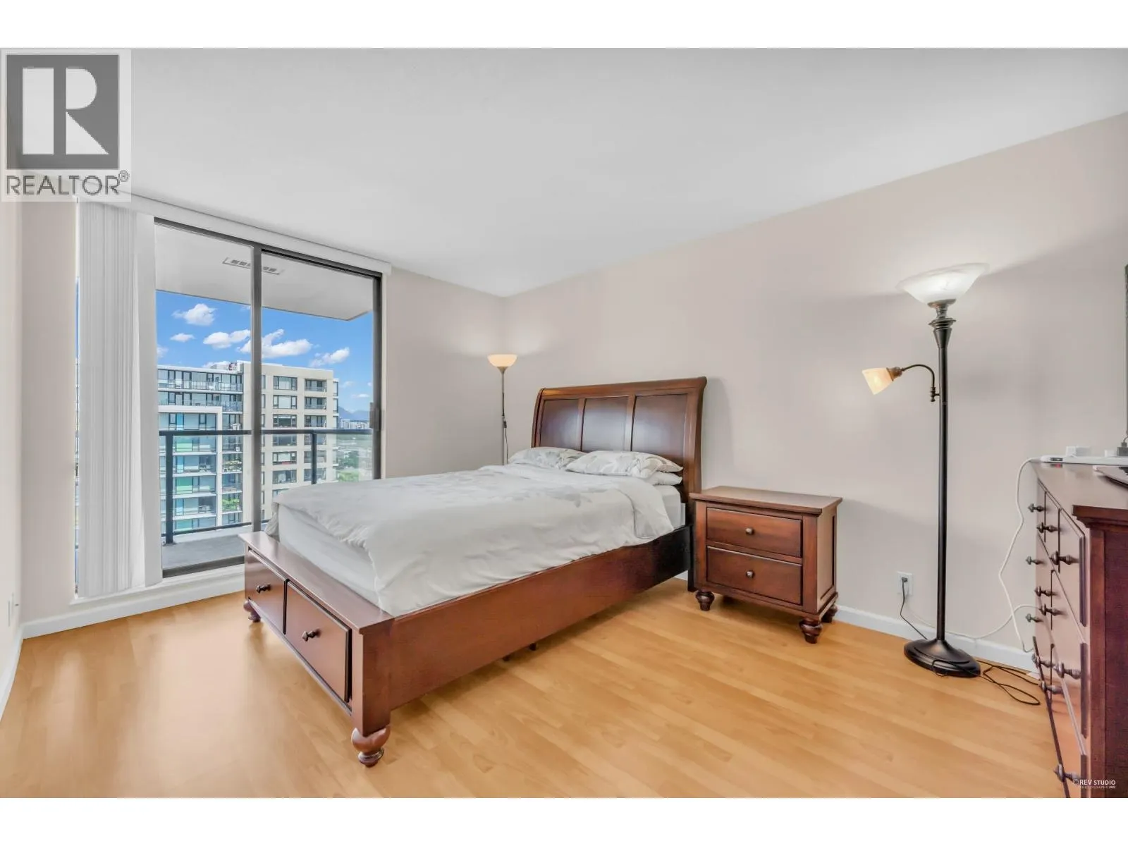 1708 7831 WESTMINSTER HIGHWAY