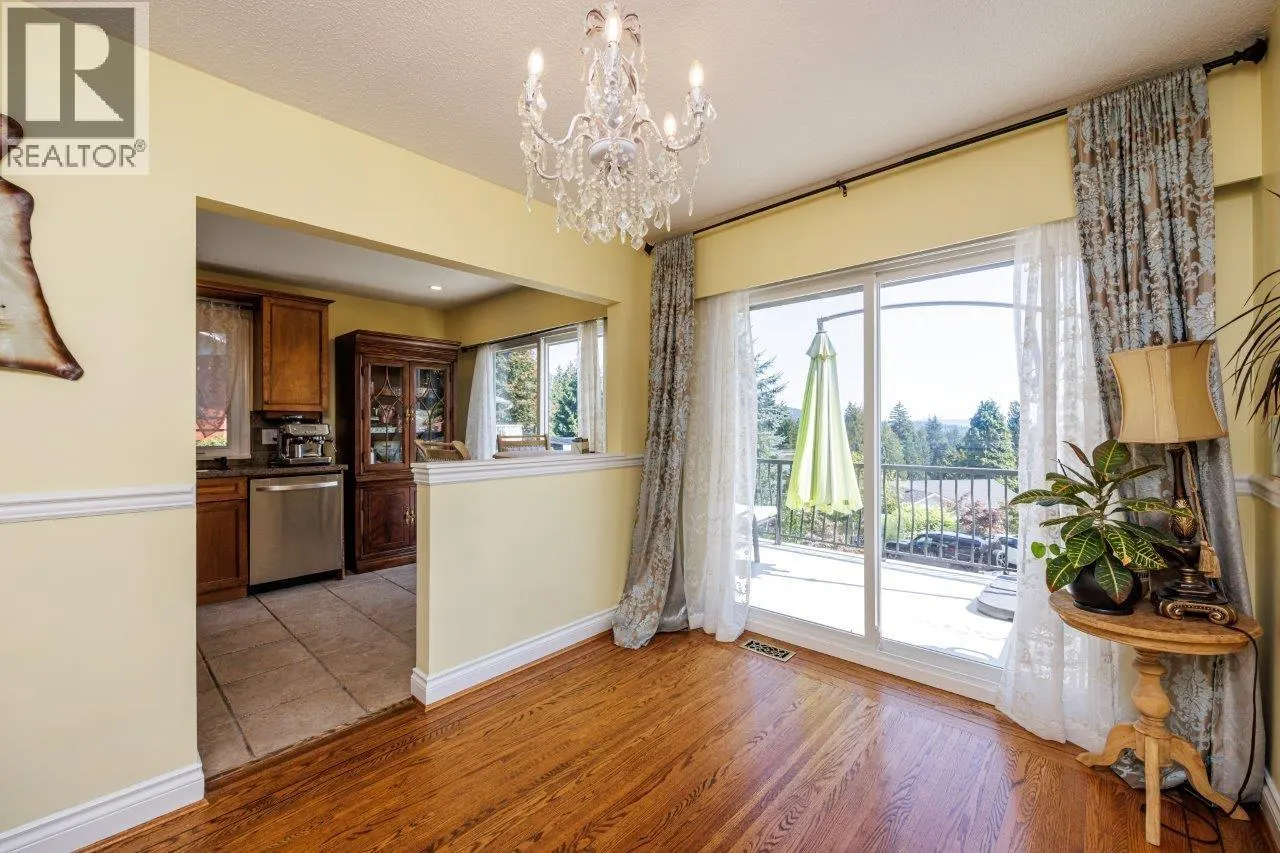 4577 MEADOWBANK CLOSE