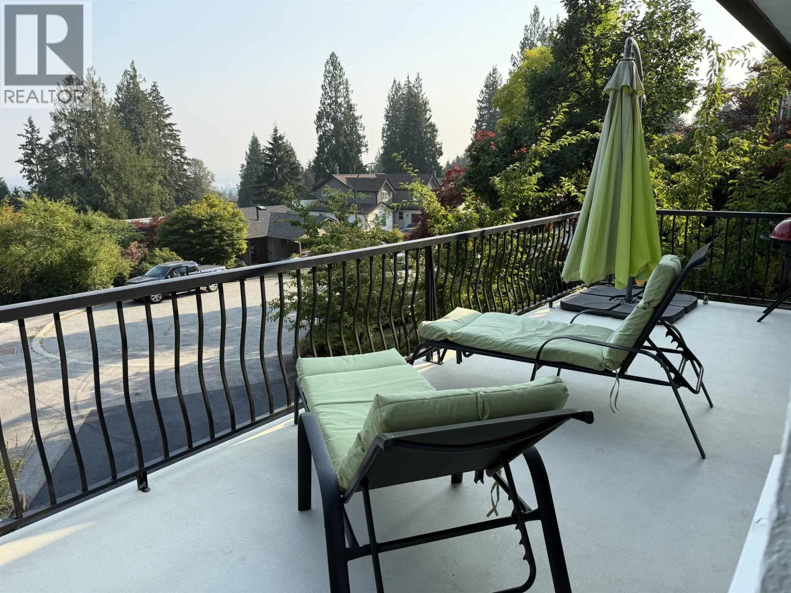 4577 MEADOWBANK CLOSE