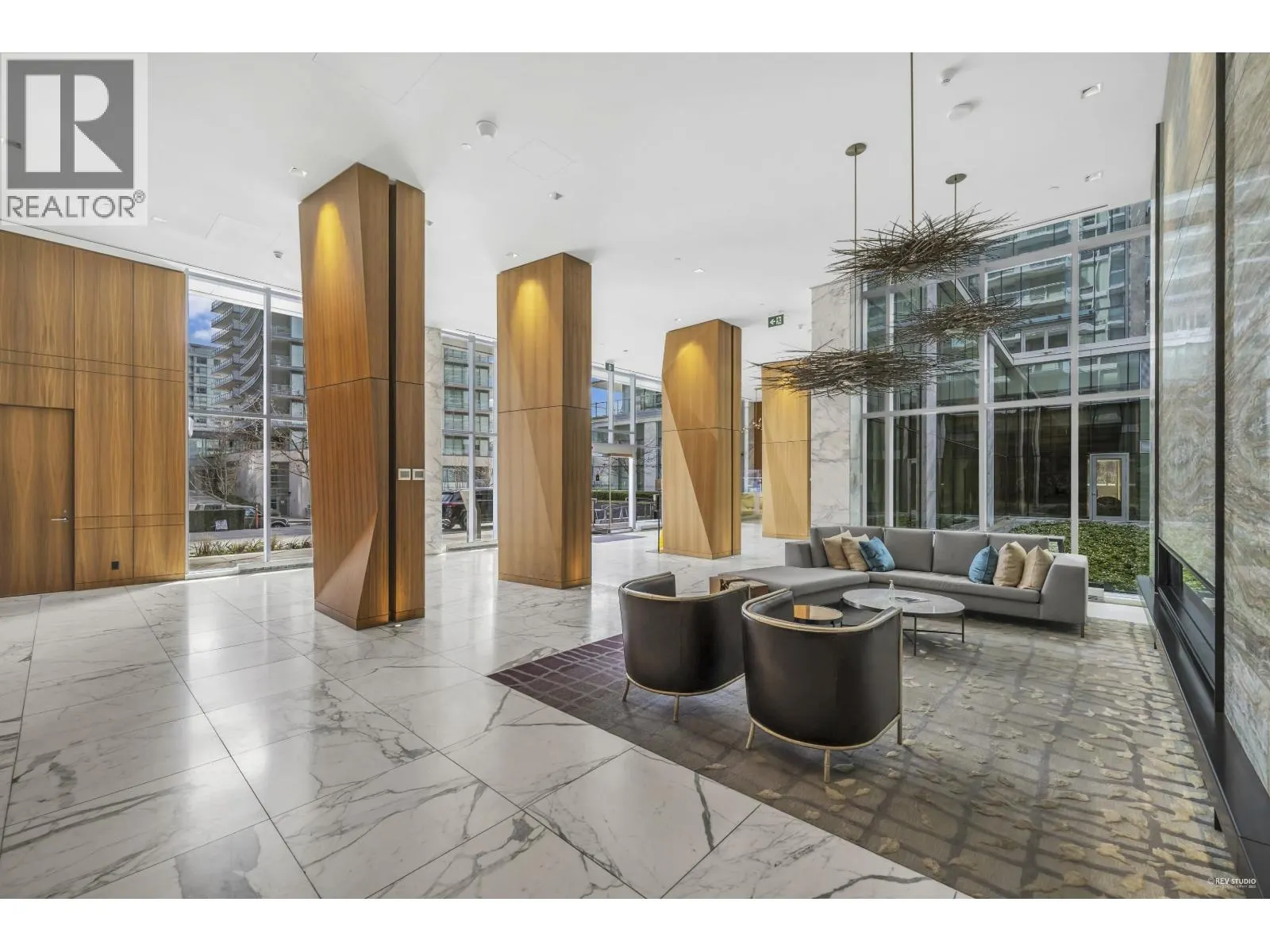 703 6611 PEARSON WAY
