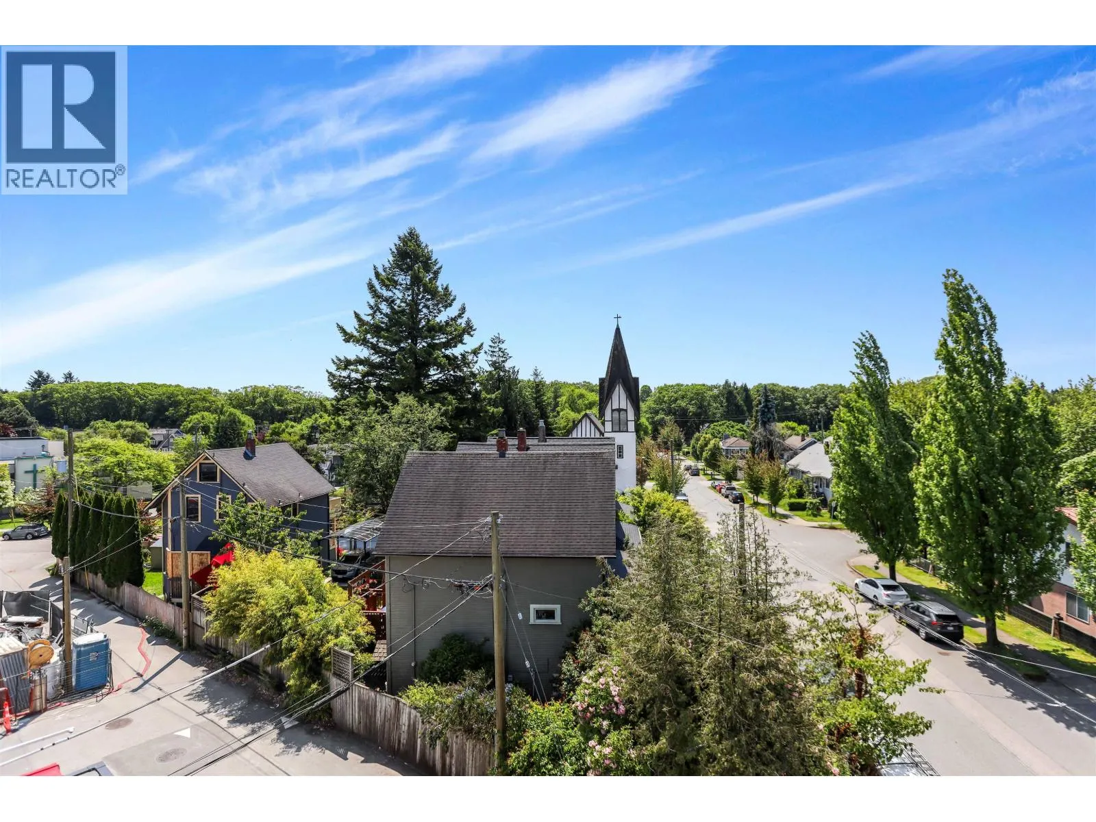 PH2 3420 ST. CATHERINES STREET