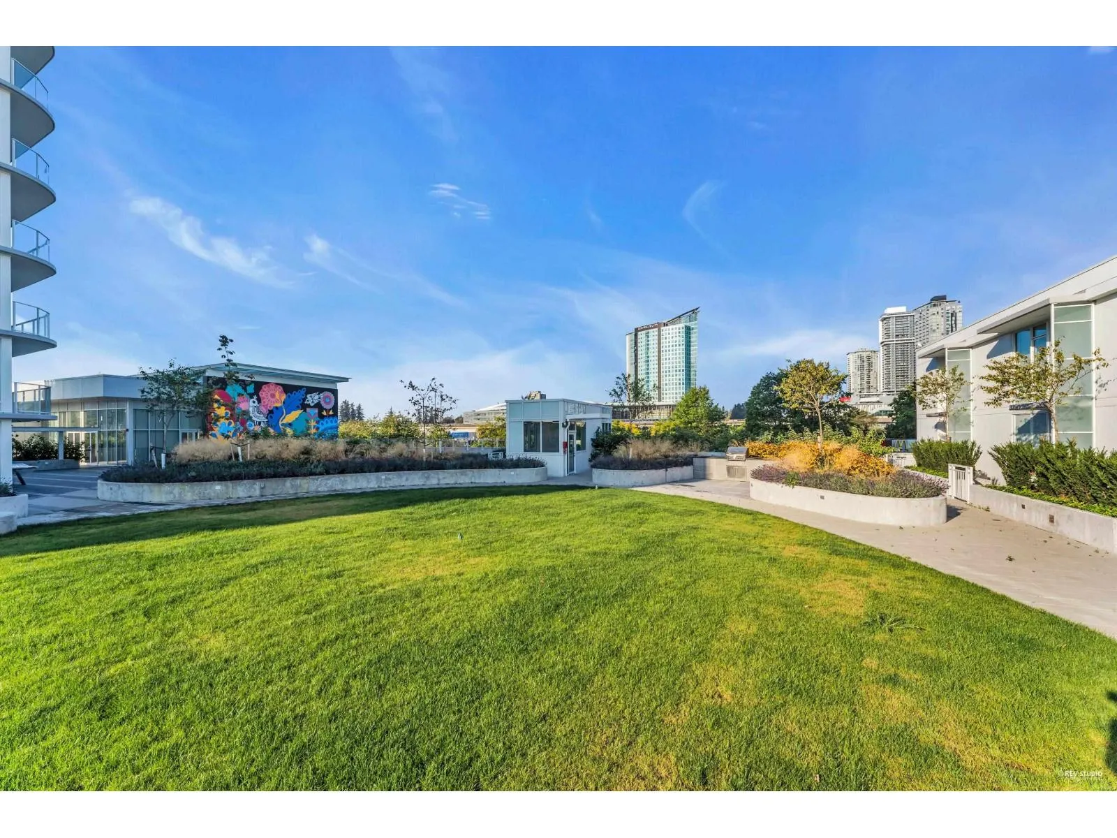 1002 13685 102 AVENUE