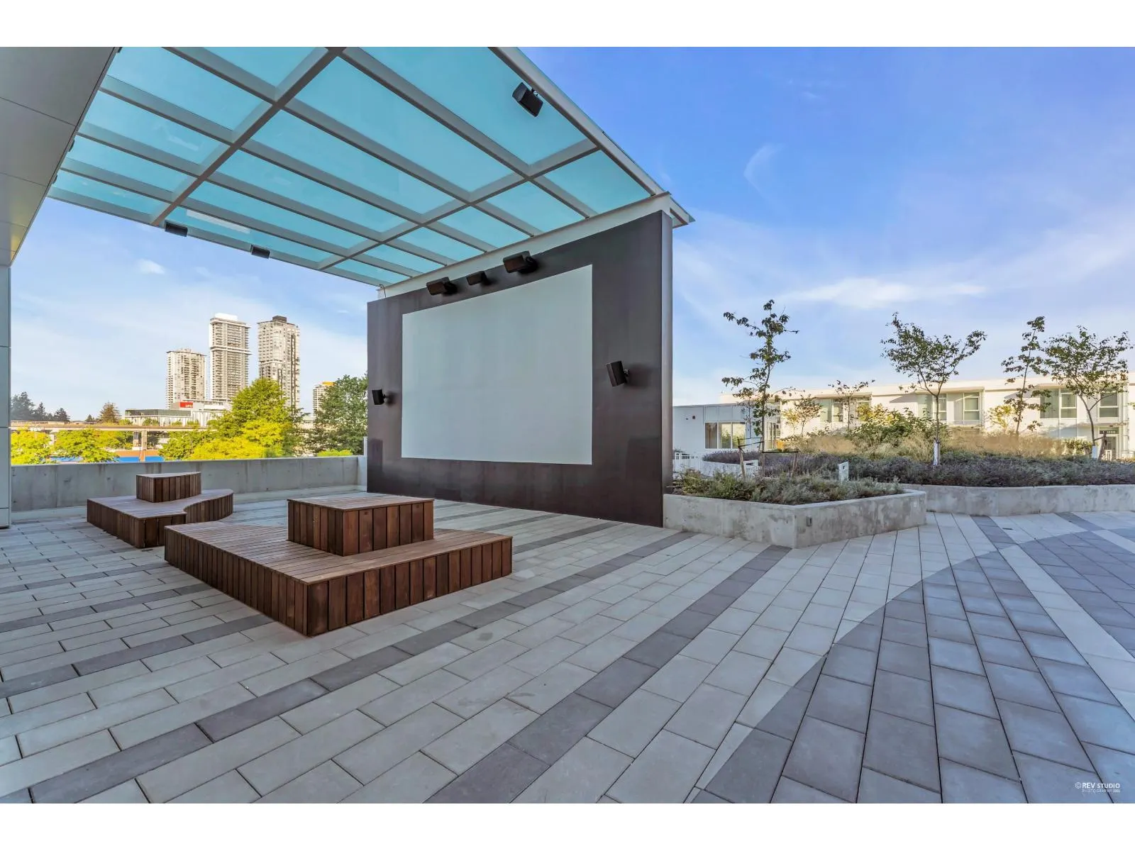 1002 13685 102 AVENUE