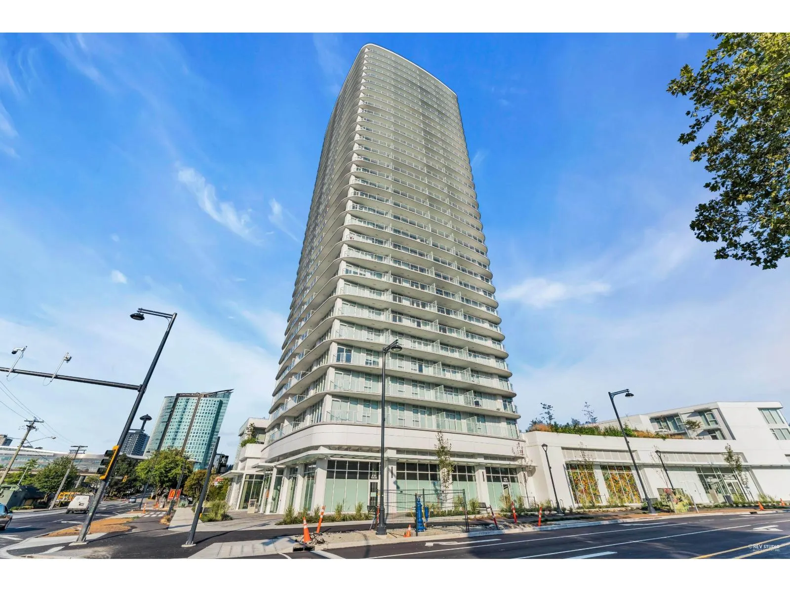 1002 13685 102 AVENUE