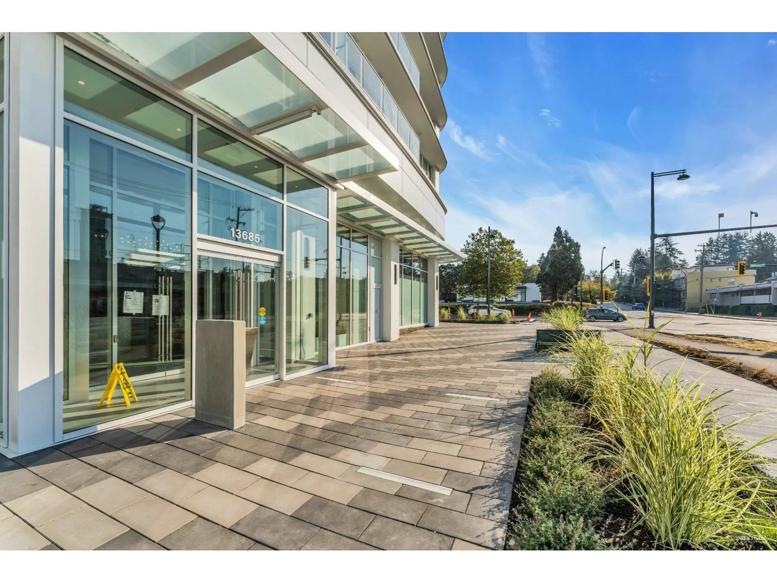 1002 13685 102 AVENUE