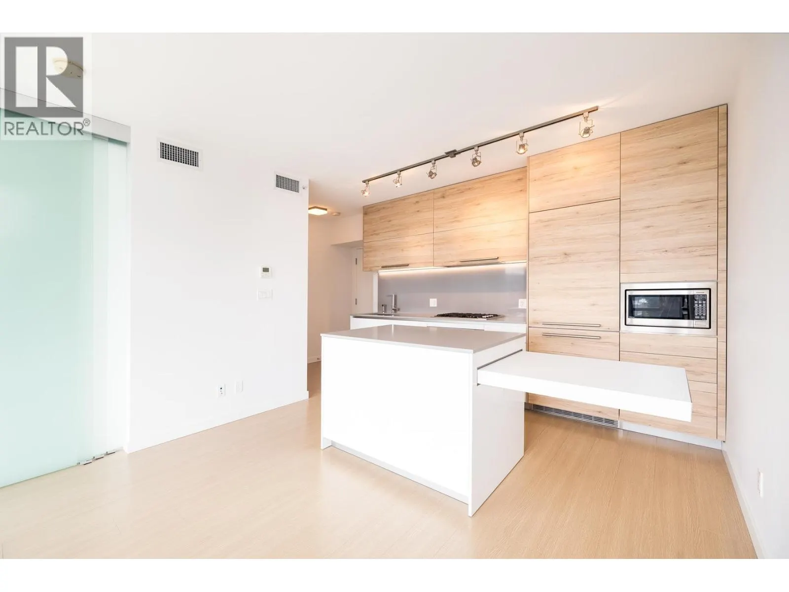 705 2378 ALPHA AVENUE