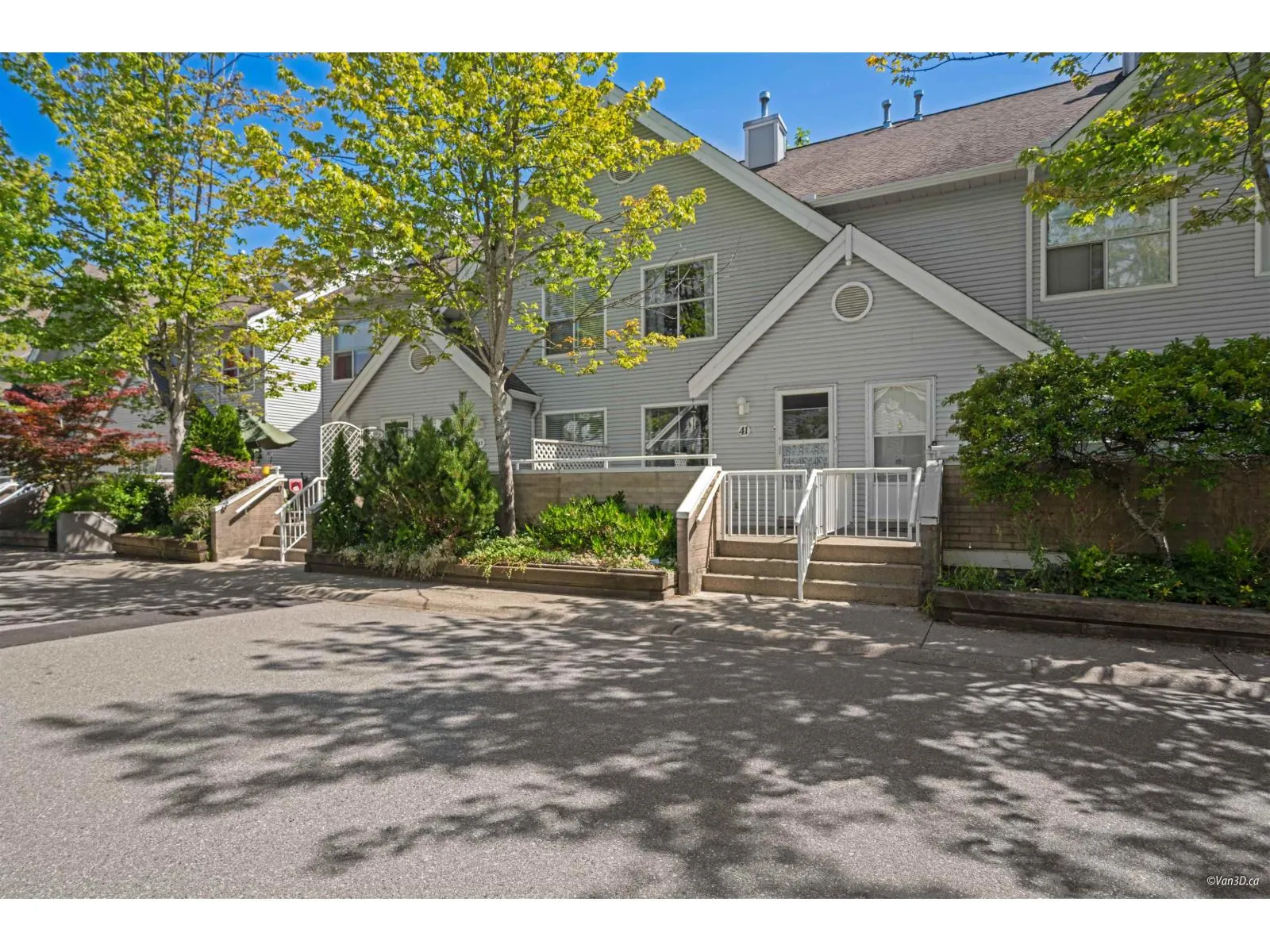 41 13706 74 AVENUE