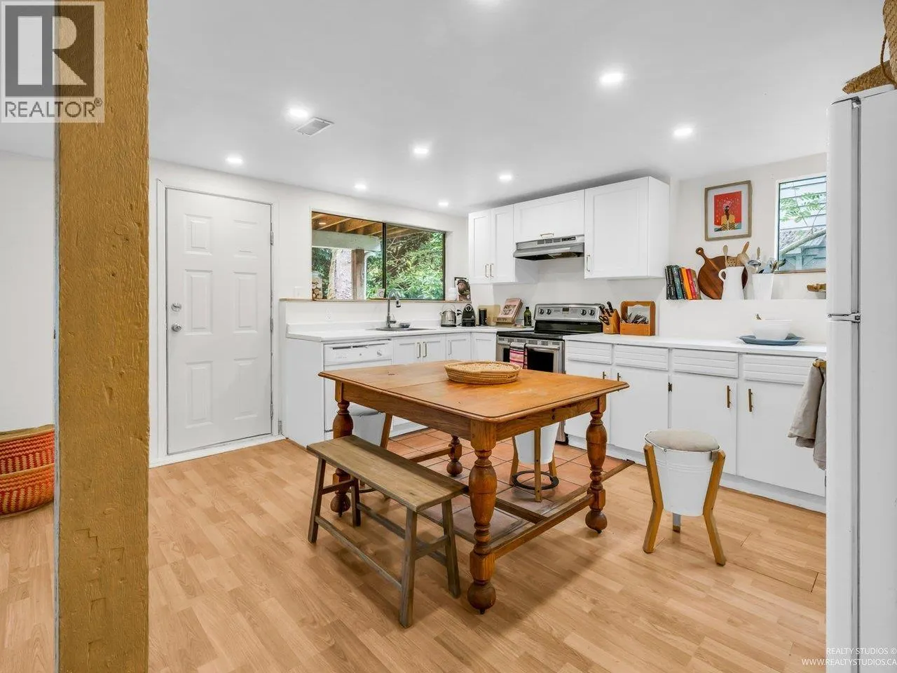 1706 DEEP COVE ROAD