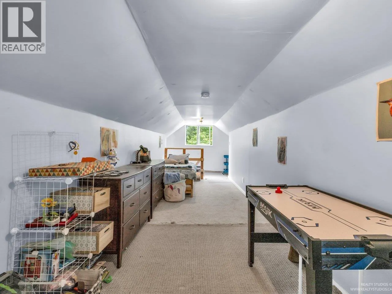 1706 DEEP COVE ROAD