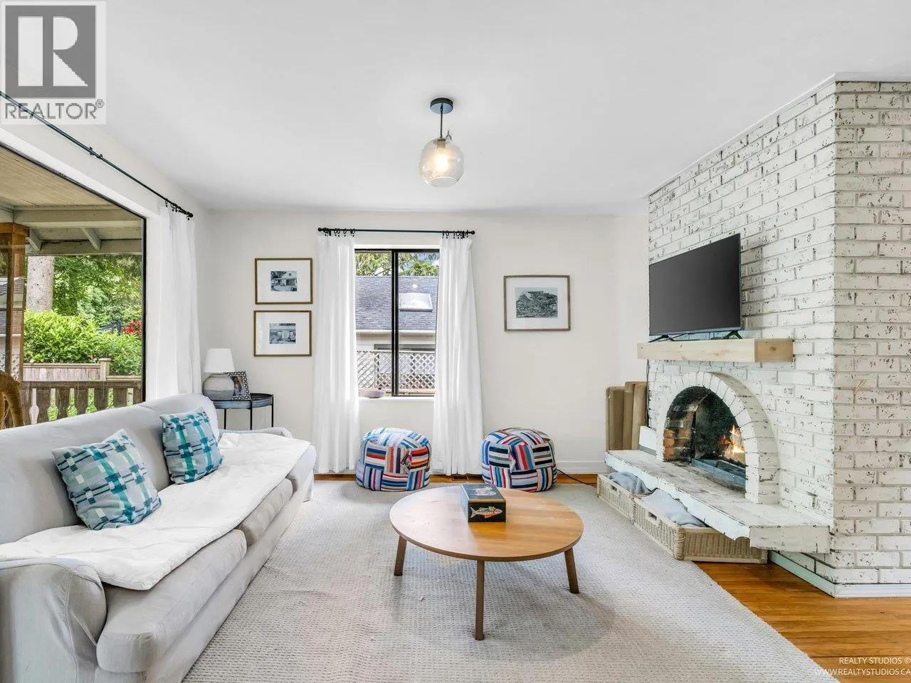 1706 DEEP COVE ROAD