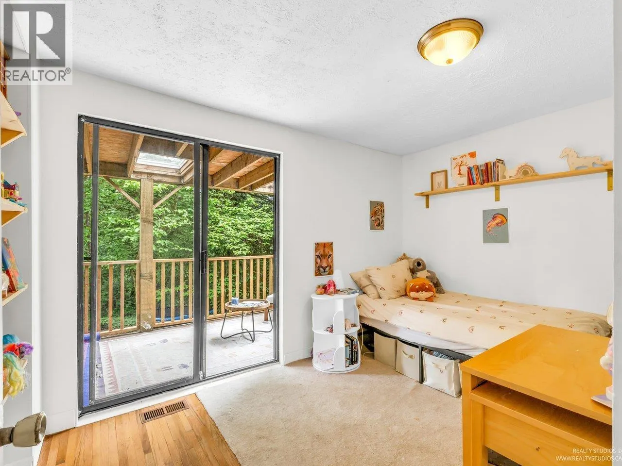 1706 DEEP COVE ROAD