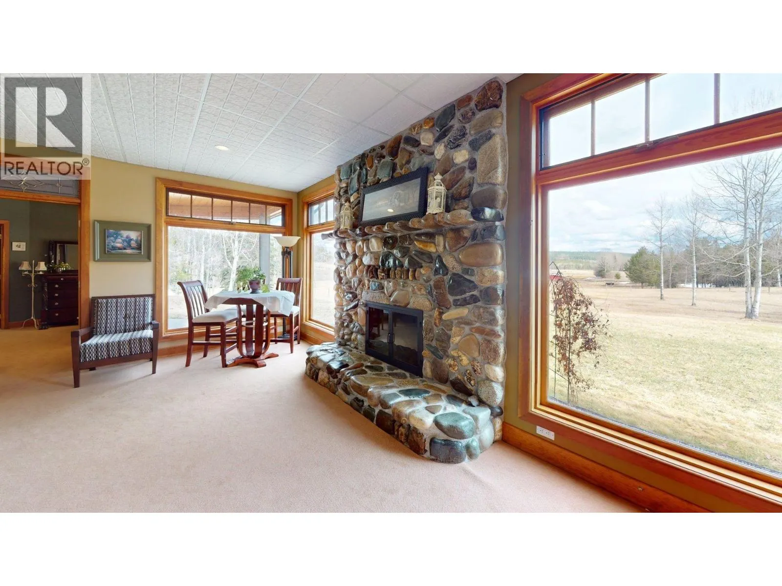 2760 ERNST ROAD