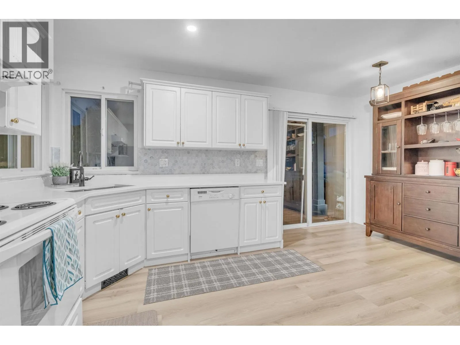 23829 KANAKA WAY