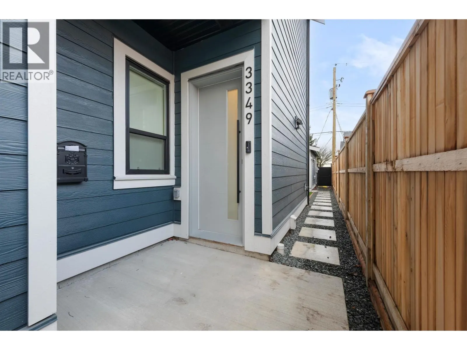3349 KASLO STREET