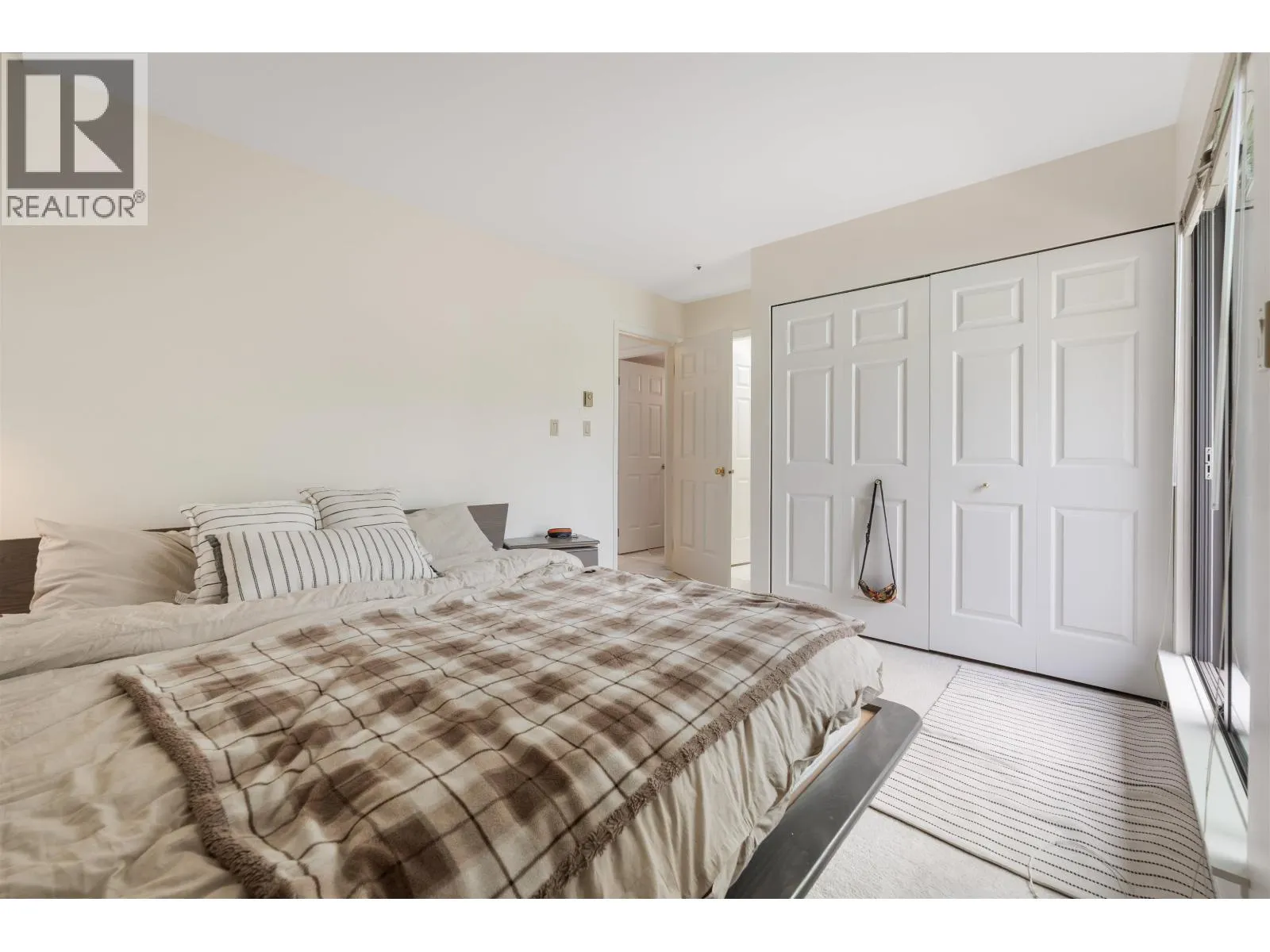 E403 628 W 12TH AVENUE
