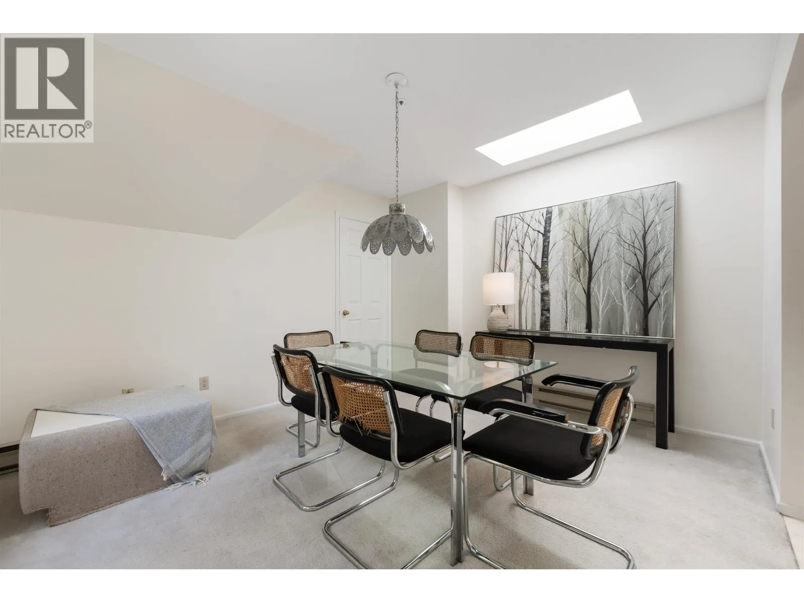 E403 628 W 12TH AVENUE