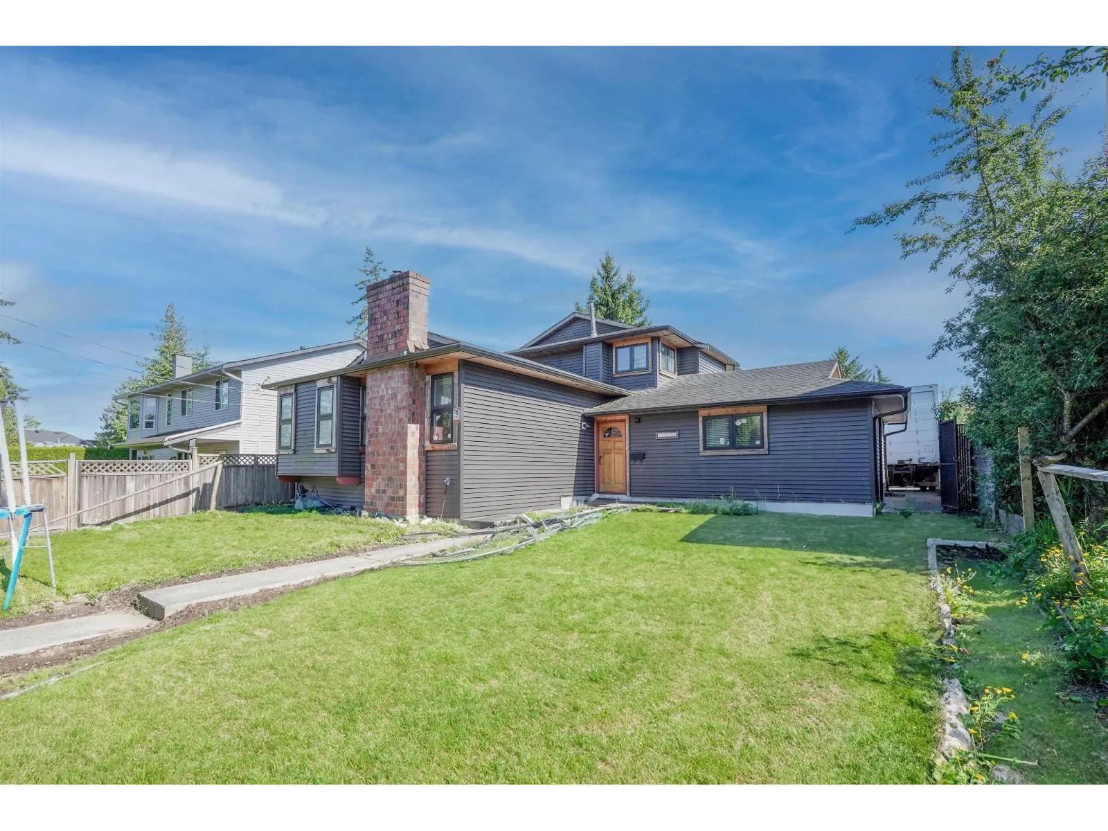 13076 64 AVENUE