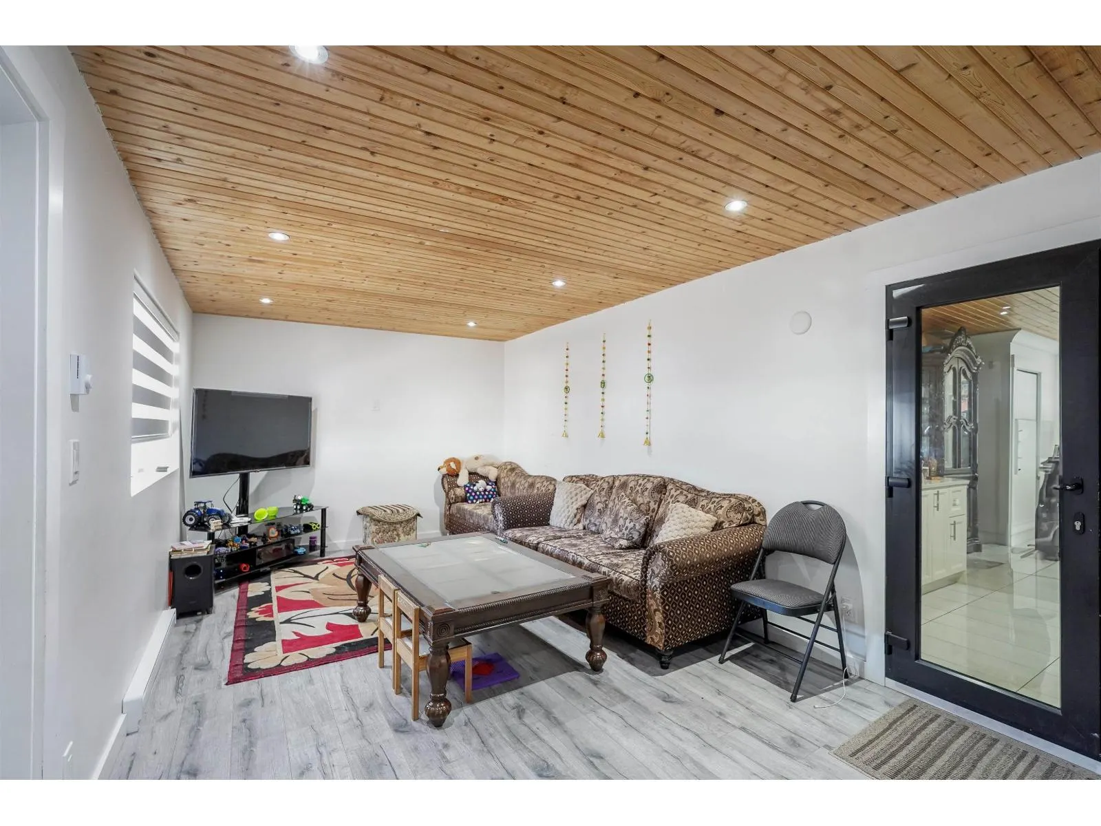 13076 64 AVENUE