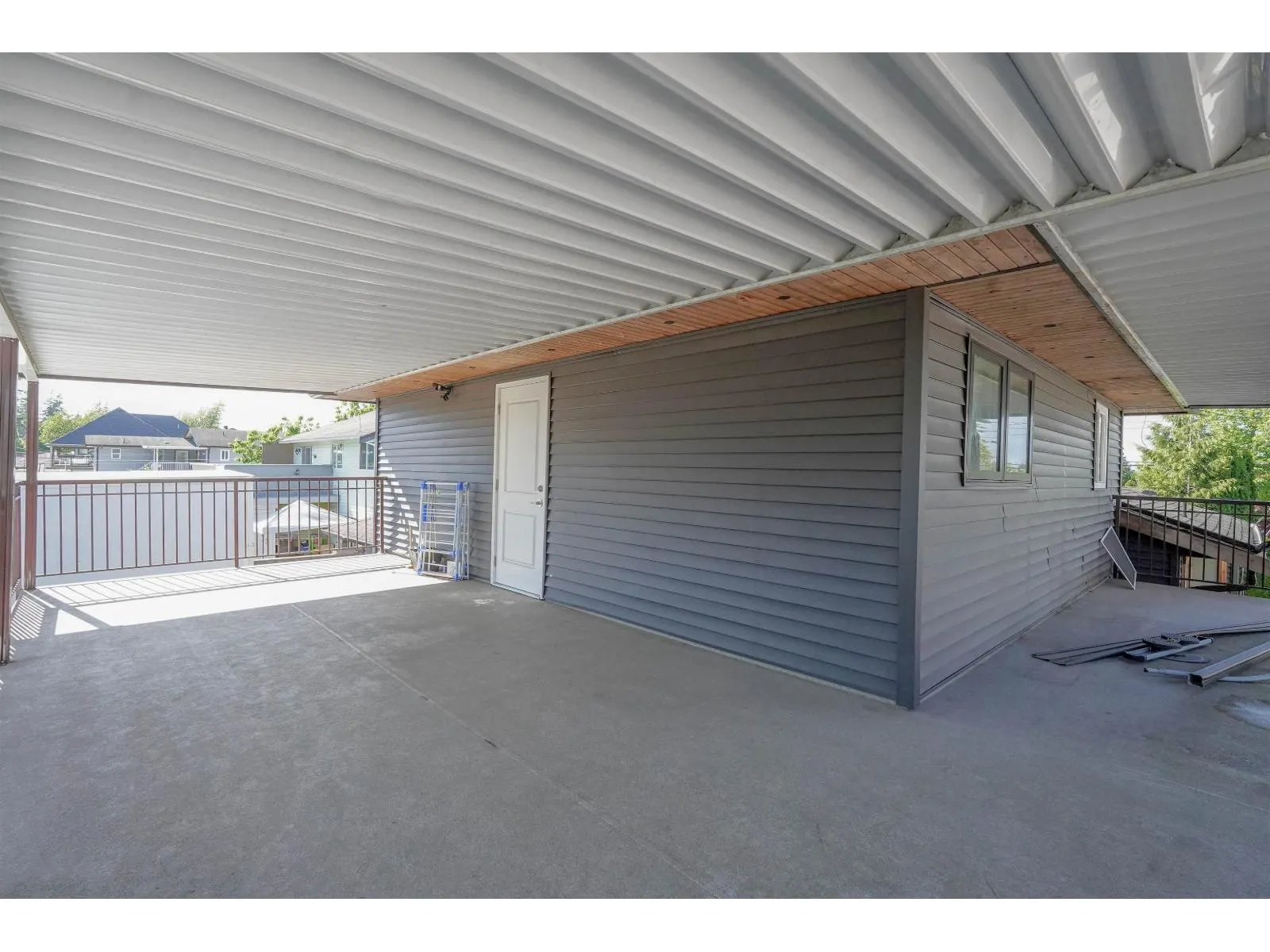 13076 64 AVENUE