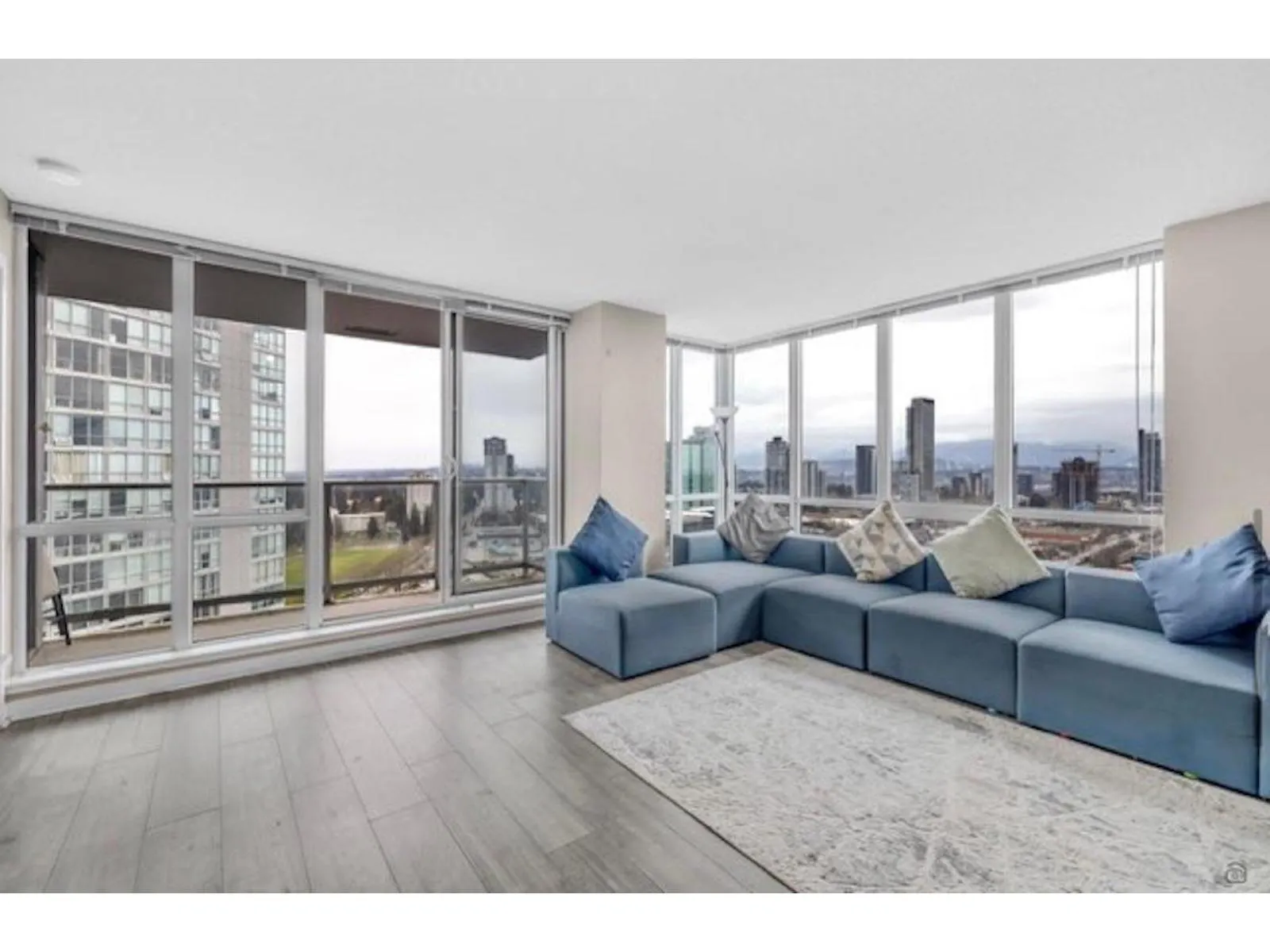 2904 13688 100 AVENUE
