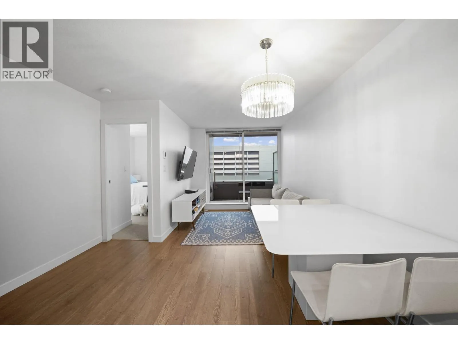811 489 INTERURBAN WAY